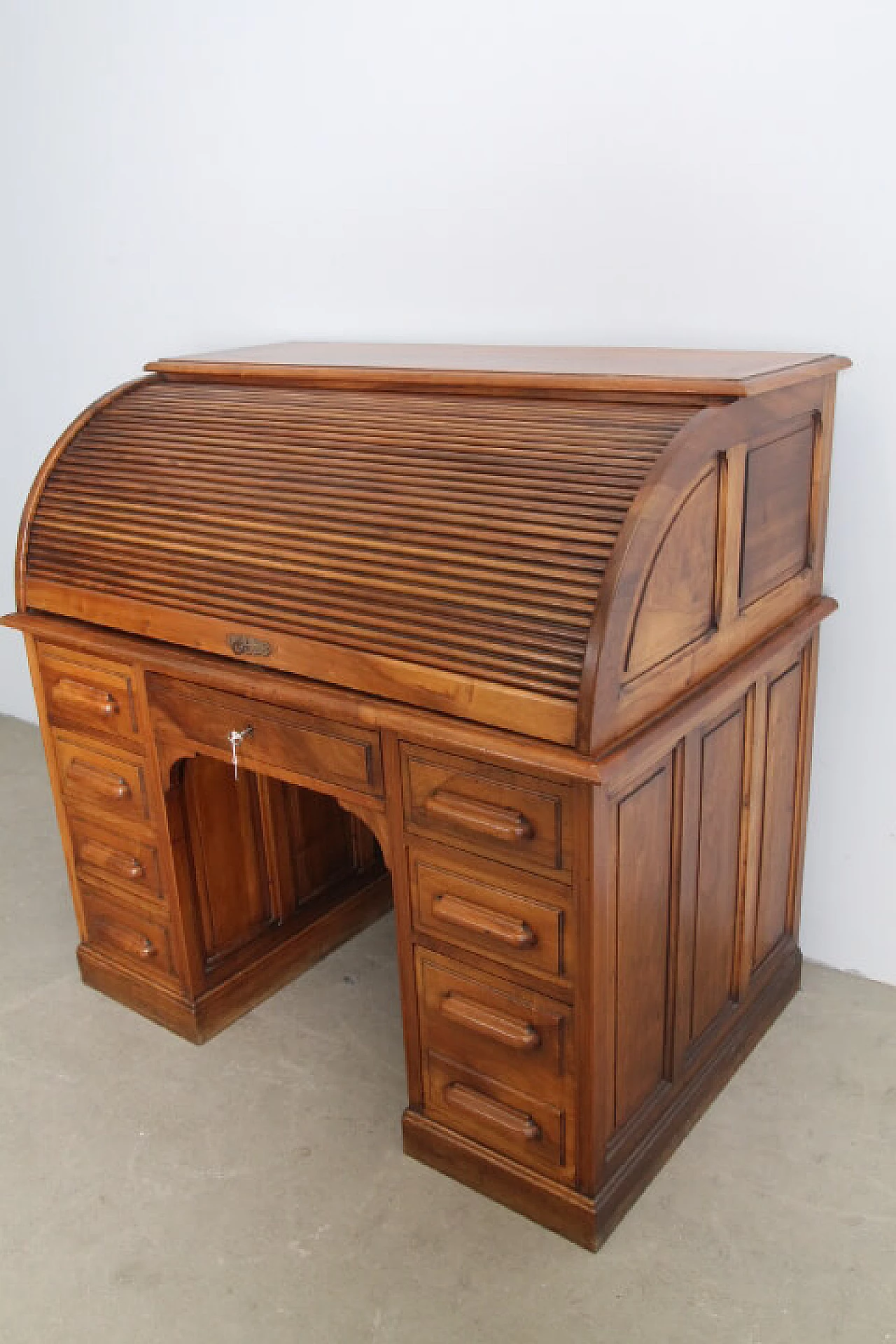 Art Deco style desk in solid walnut, 1940s 1