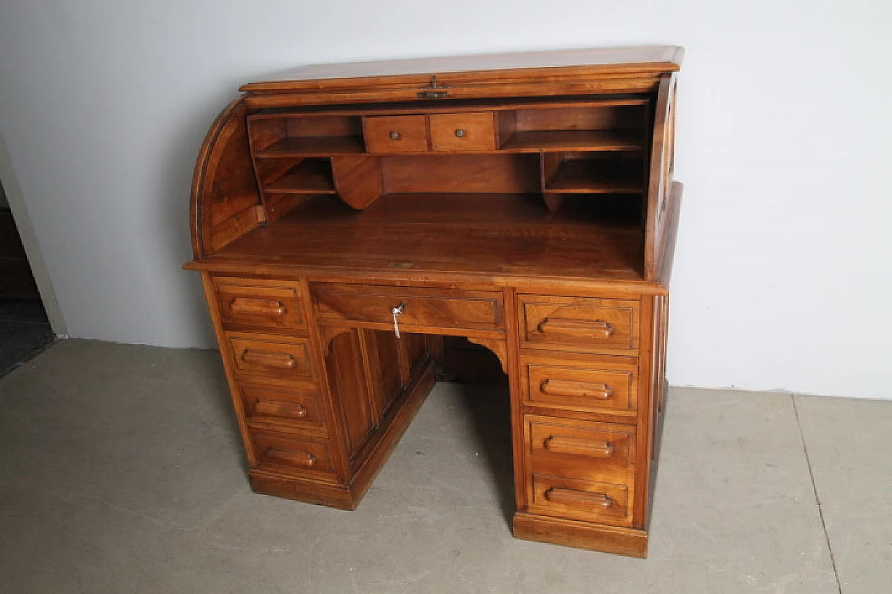 Scrivania in stile Art Decò in noce massello, anni '40 7