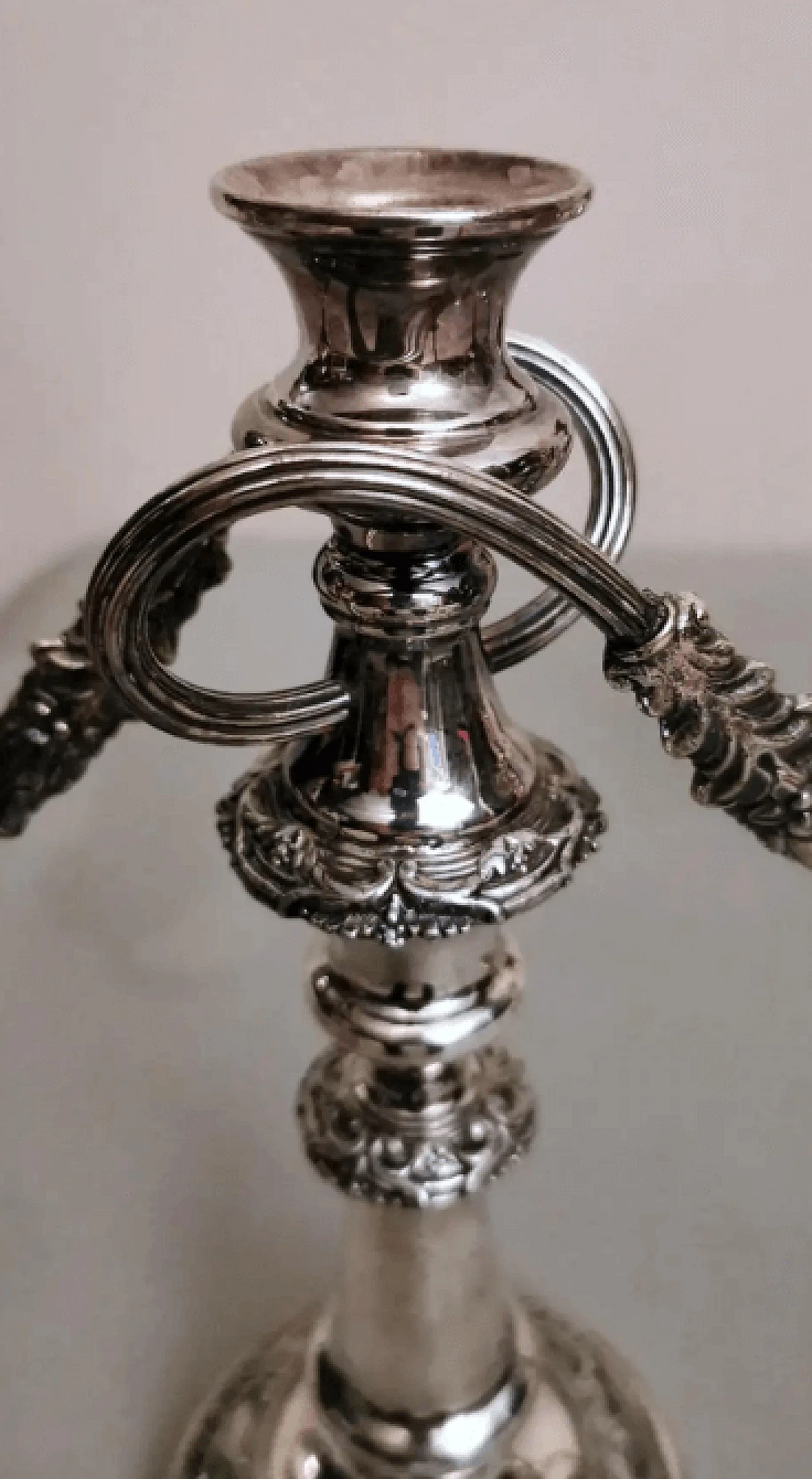 Pair of Victorian silver-plated 3-flame convertible candlesticks, 19th century 8