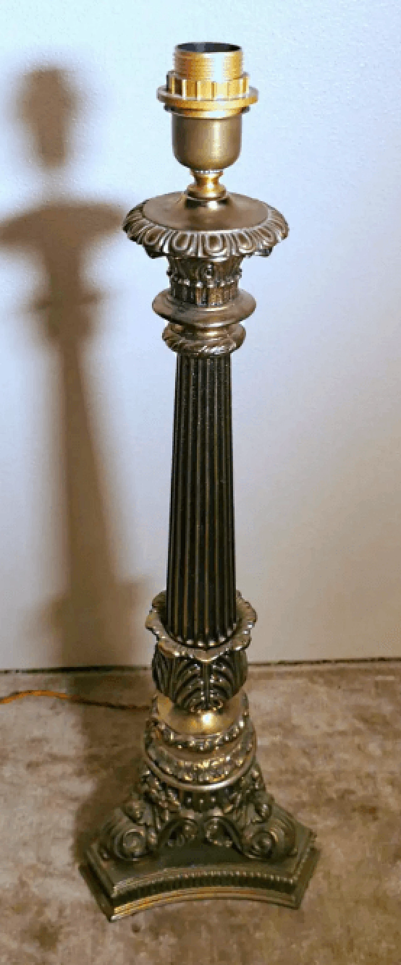 Empire-style floor lamp made of heavy cast Florentine craftsmanship without lampshade, 1950s 2