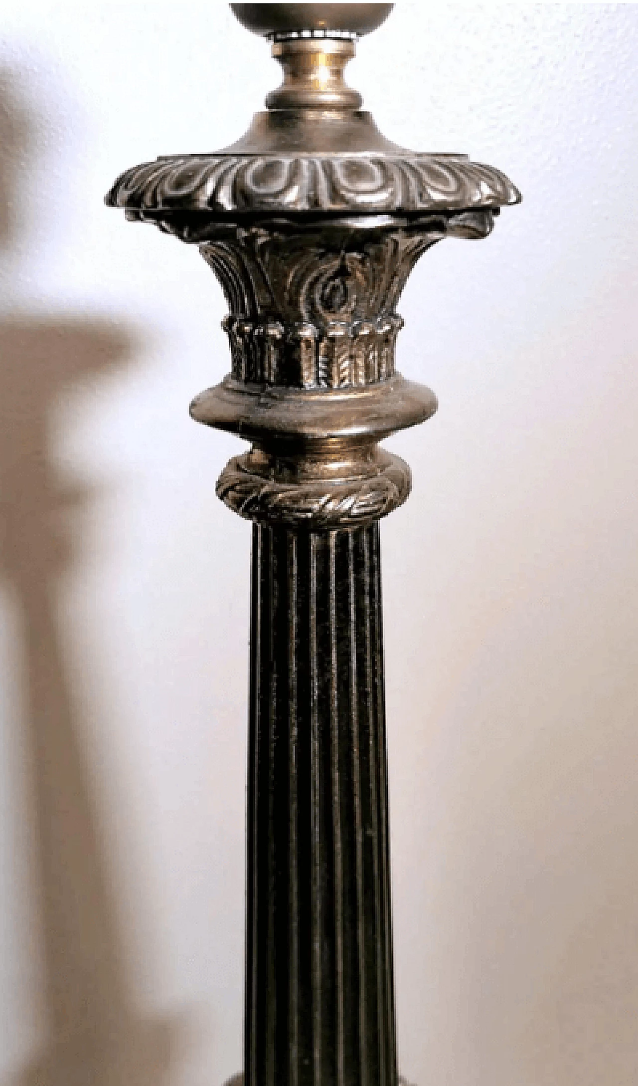 Empire-style floor lamp made of heavy cast Florentine craftsmanship without lampshade, 1950s 5