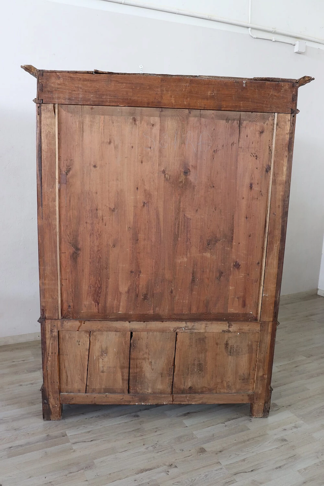 Solid walnut wardrobe with drawers, 19th century 10