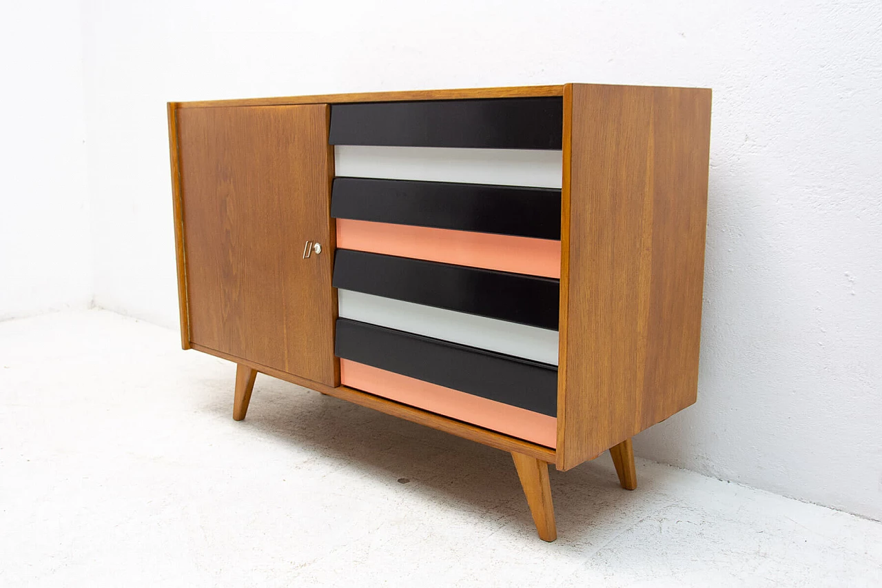 U-458 Dresser by Jiri Jiroutek, 1960s 2