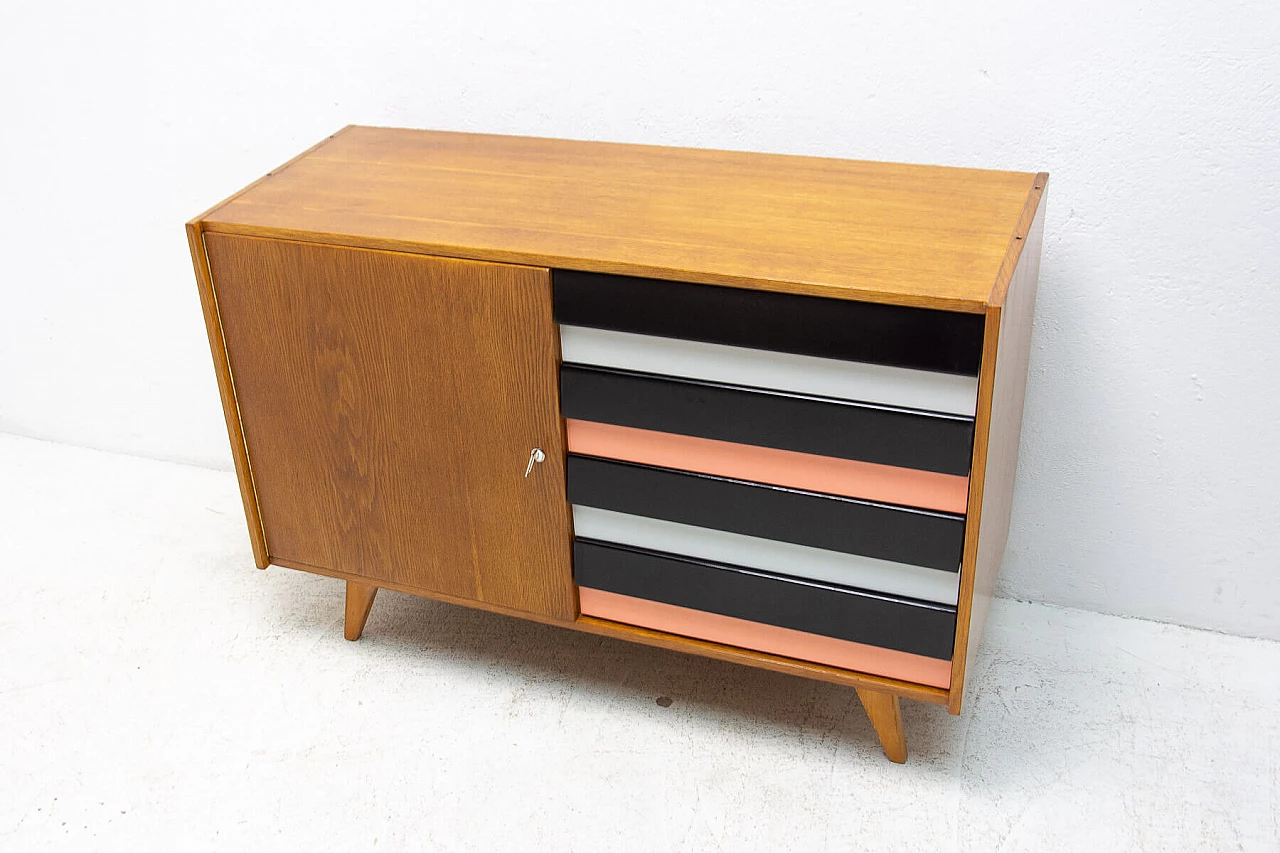U-458 Dresser by Jiri Jiroutek, 1960s 16