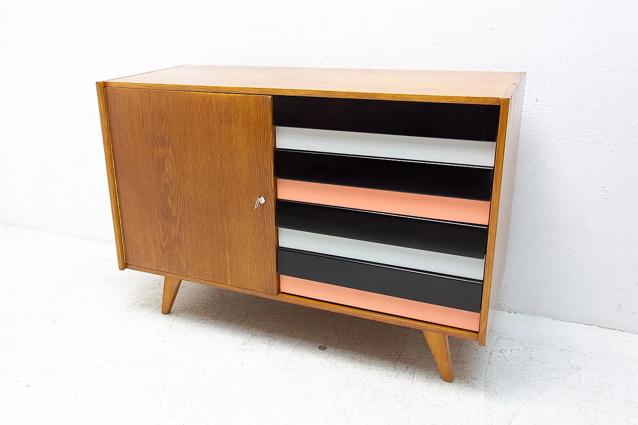 U-458 Dresser by Jiri Jiroutek, 1960s 17
