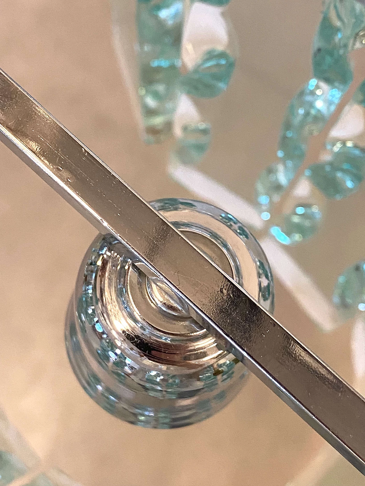 Lampadario in acciaio e vetro di Cristal Art, anni '70 4