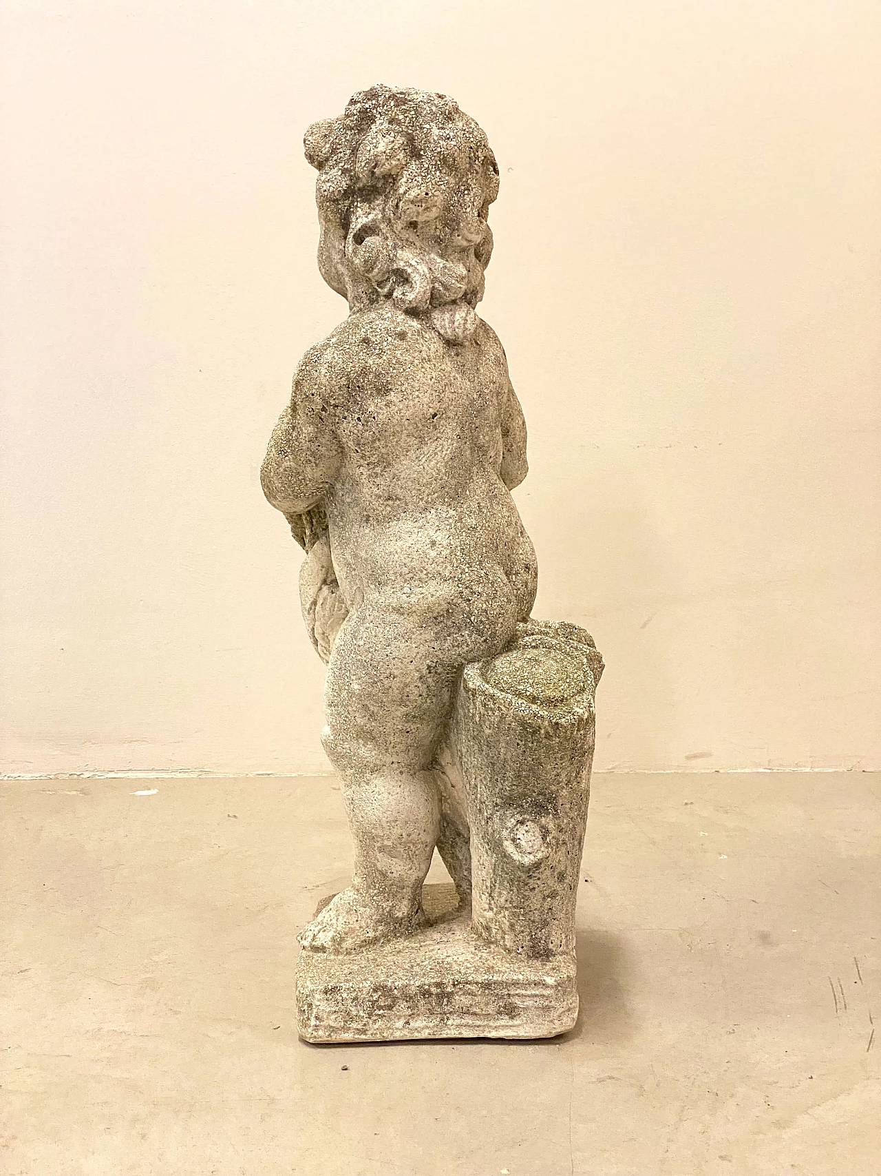 Scultura di putto in cemento, anni '70 8