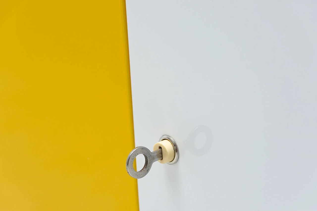 Credenza U-450 di Jiří Jiroutek in faggio, anni '60 10