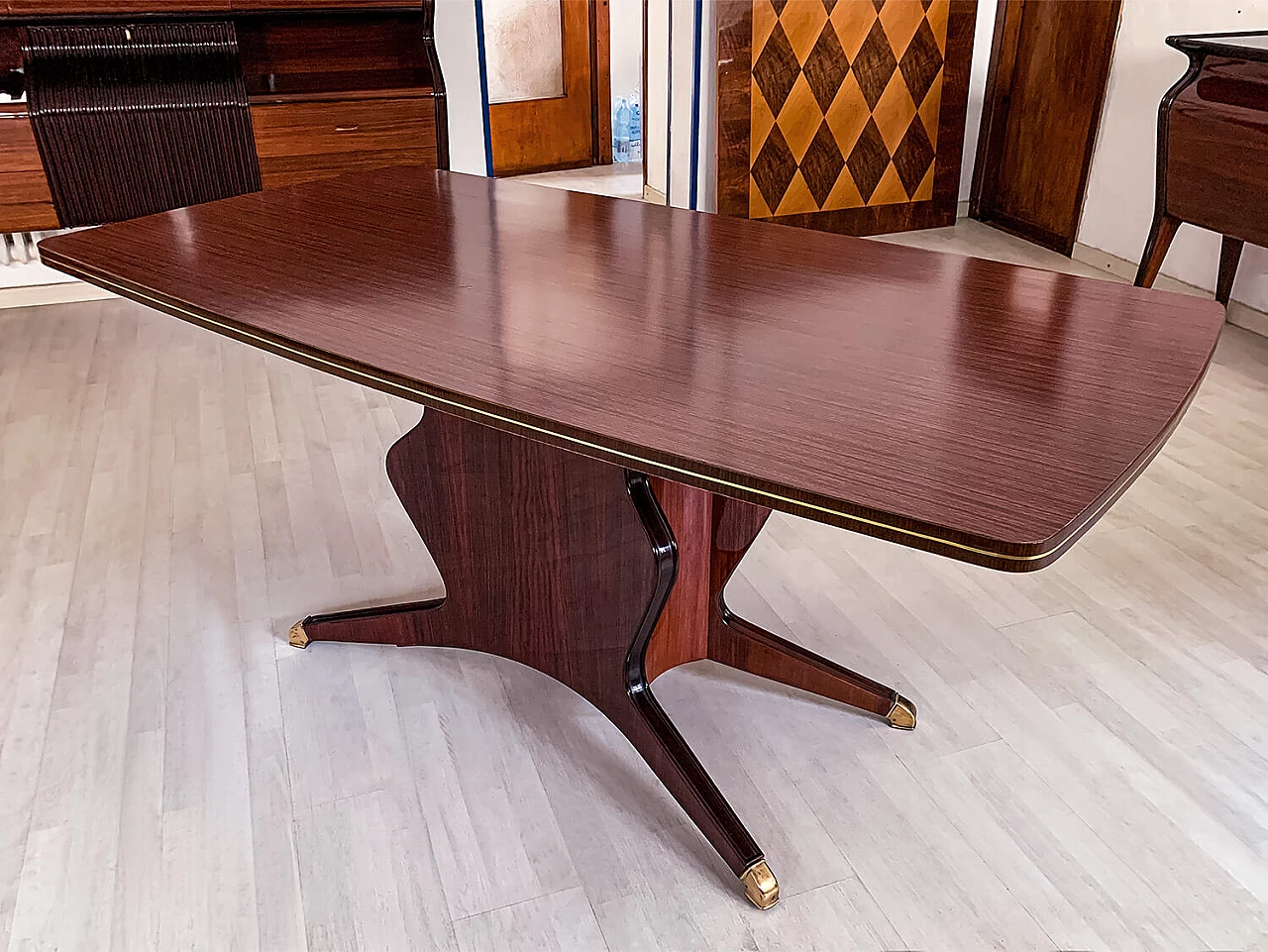Table by Osvaldo Borsani with formica top, 1950s 2