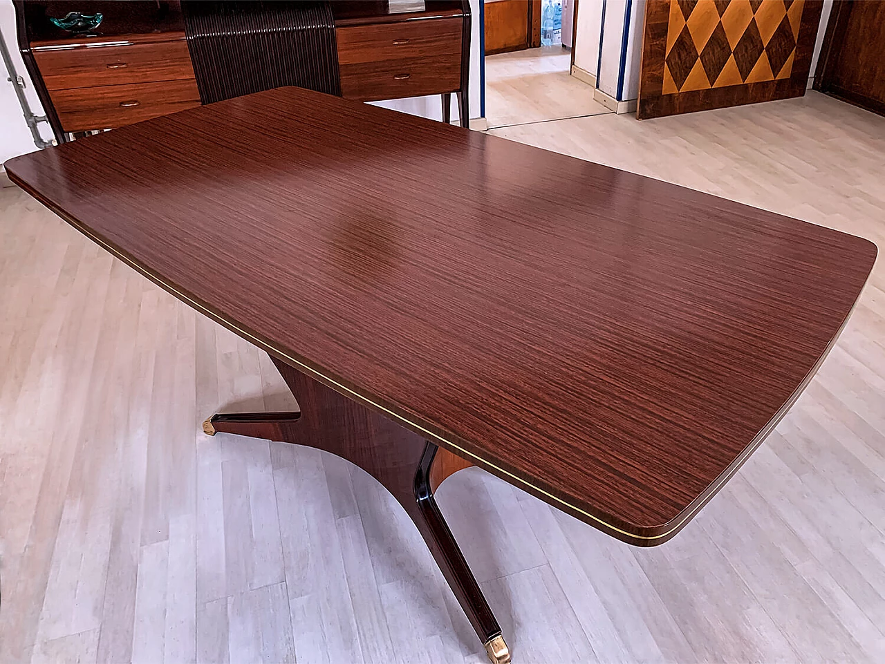 Table by Osvaldo Borsani with formica top, 1950s 4