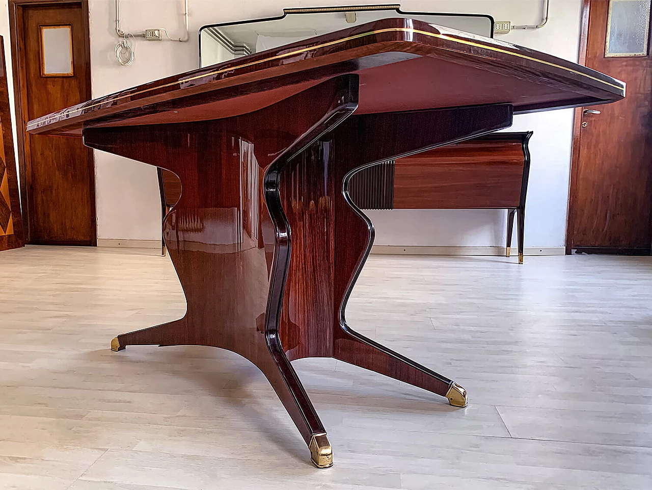 Tavolo di Osvaldo Borsani con piano in formica, anni '50 5