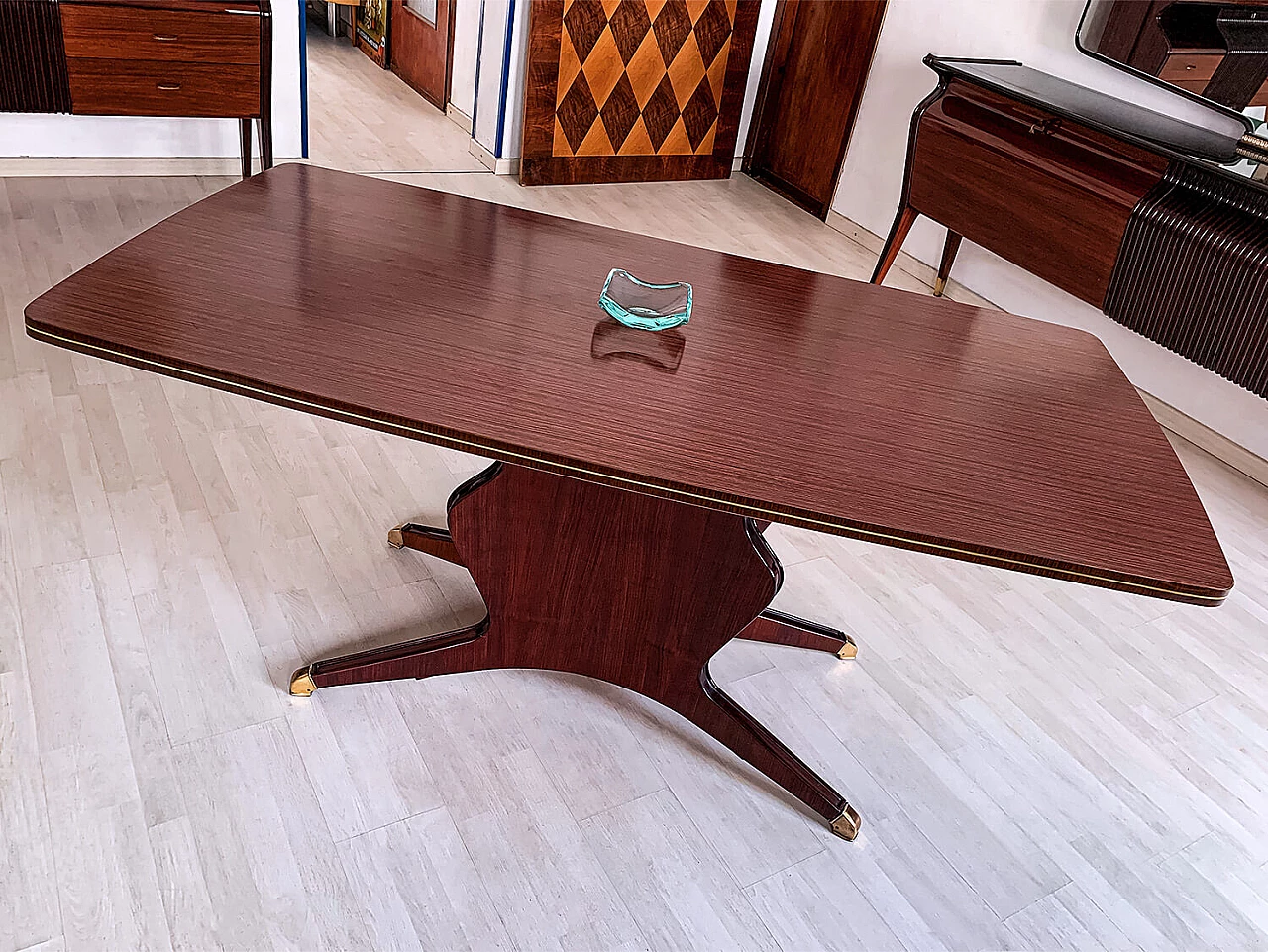 Table by Osvaldo Borsani with formica top, 1950s 9