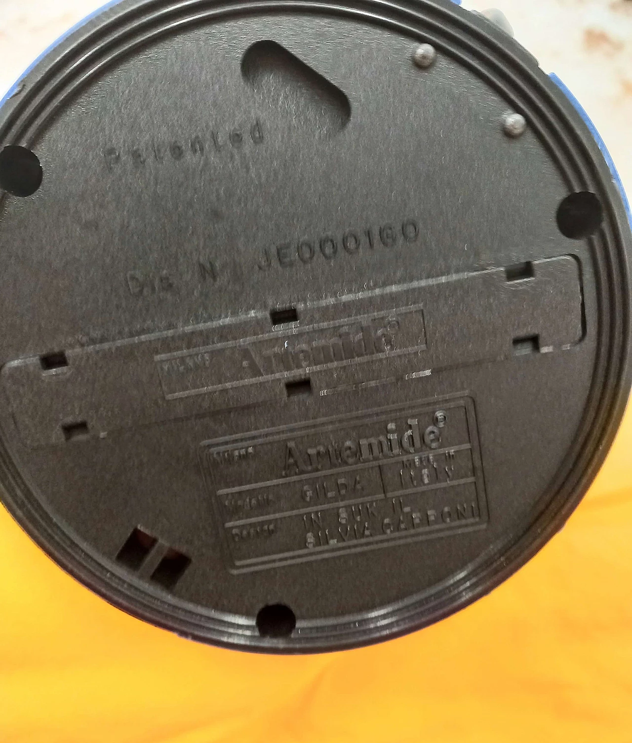 Table lamp Gilda by Capponi for Artemide, 1990s 3