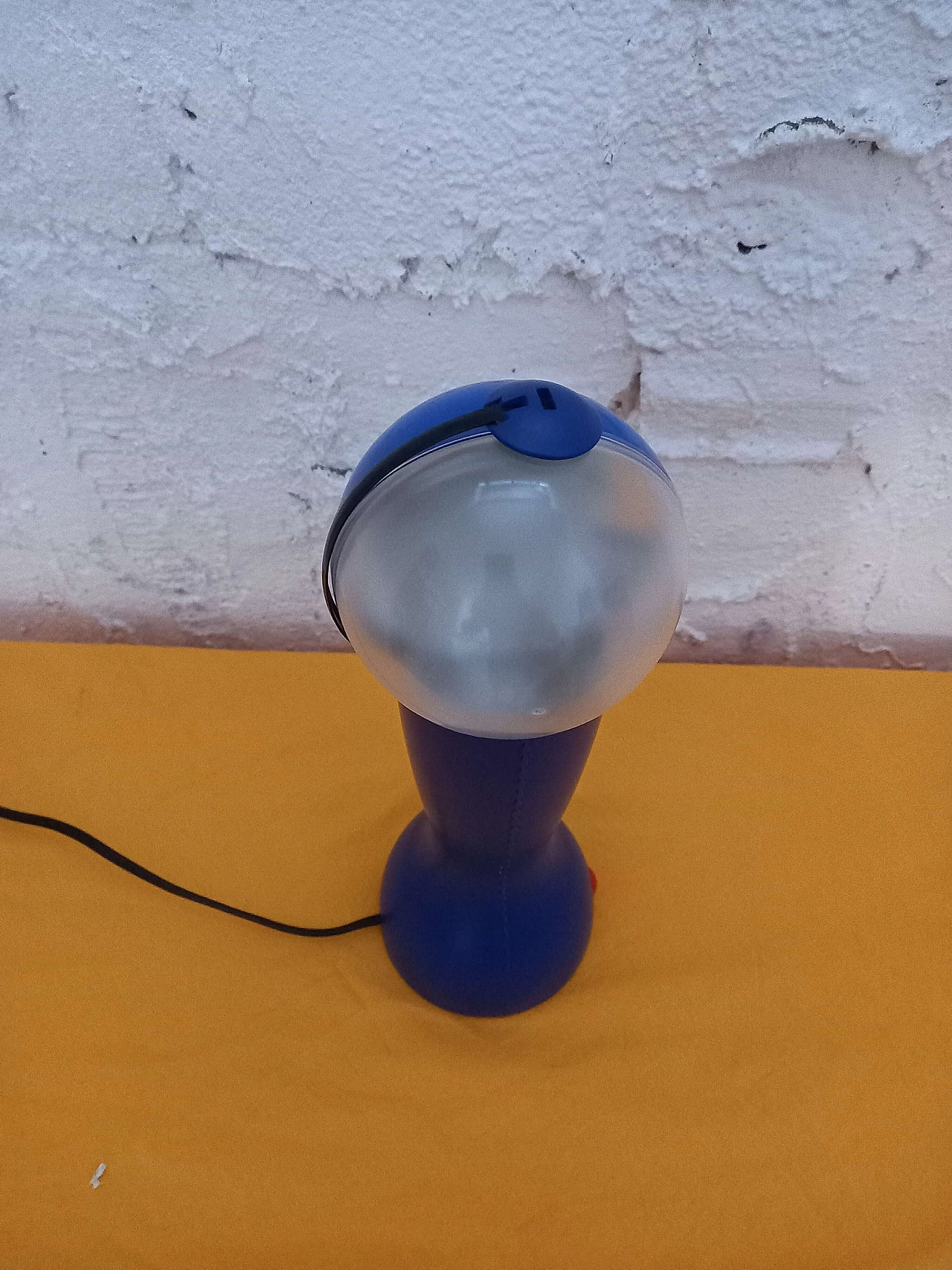 Table lamp Gilda by Capponi for Artemide, 1990s 9