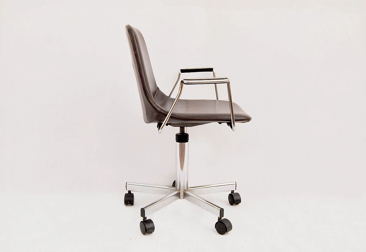 Desk chair with wheels by MIM spa, 1980s 2