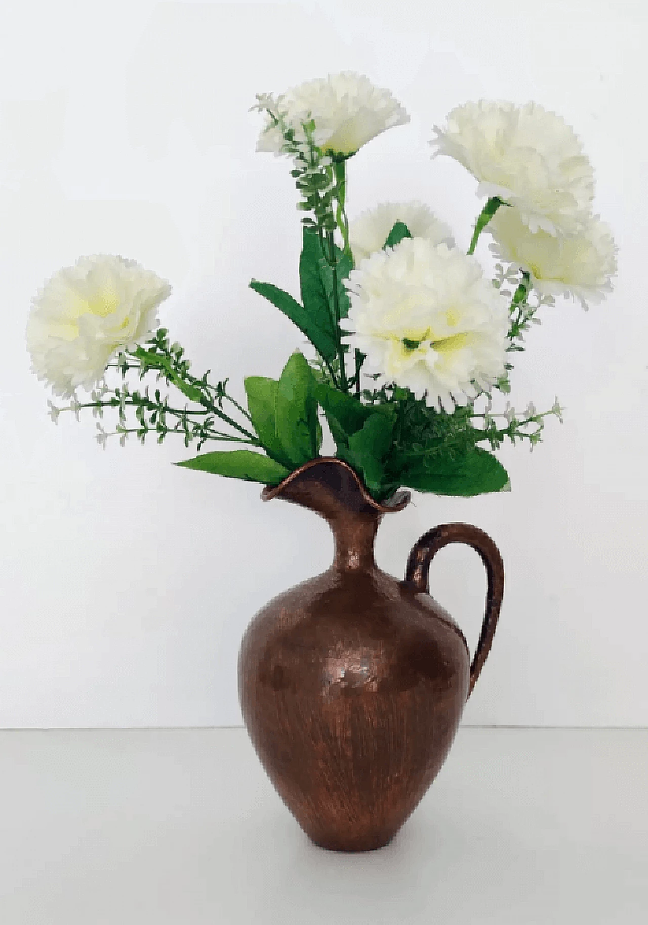 Brocca in rame sbalzato di Egidio Casagrande, anni '50 2