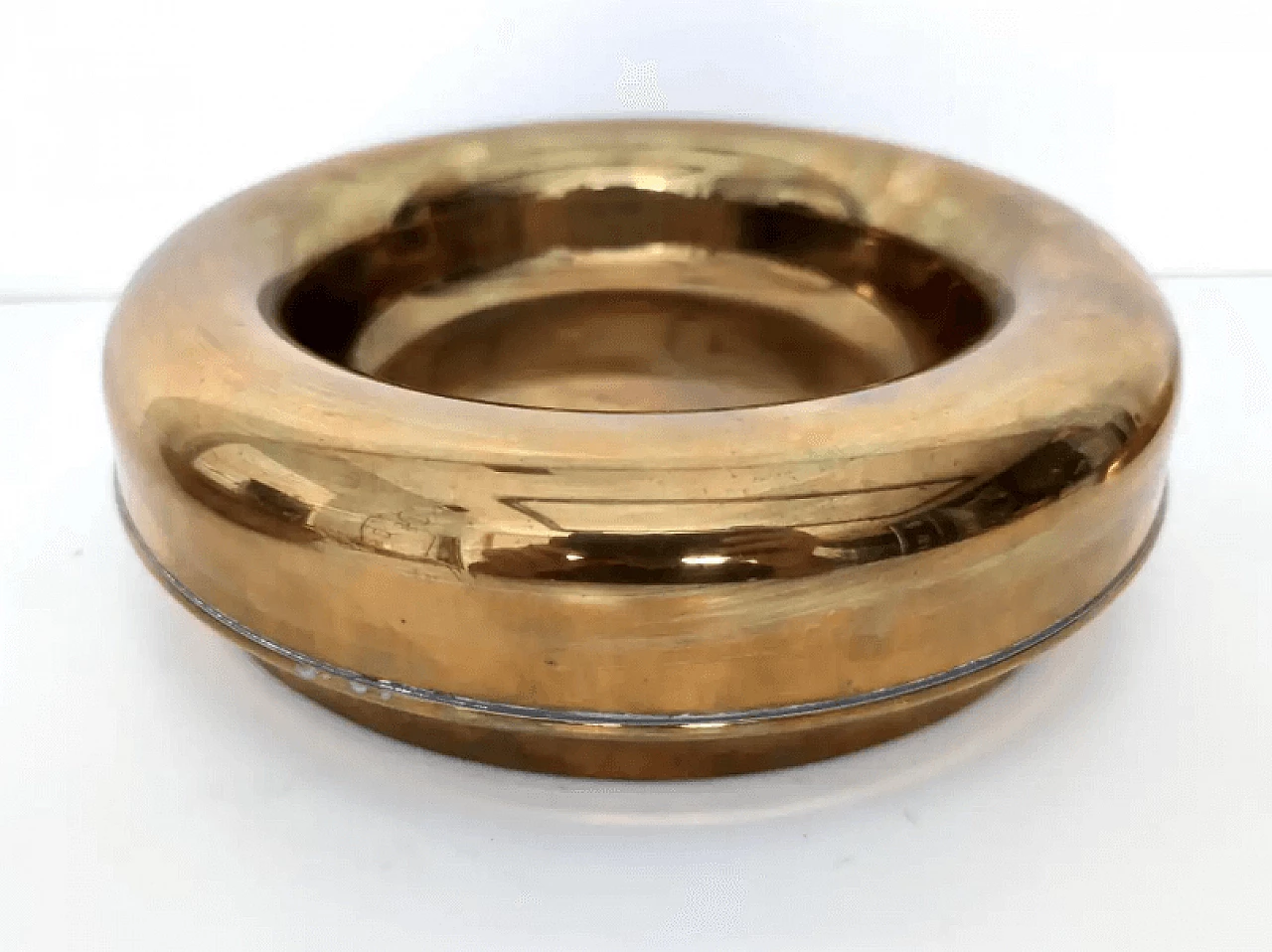 Coppia di posacenere in ottone argentato di Casa Padrino, anni '80 10