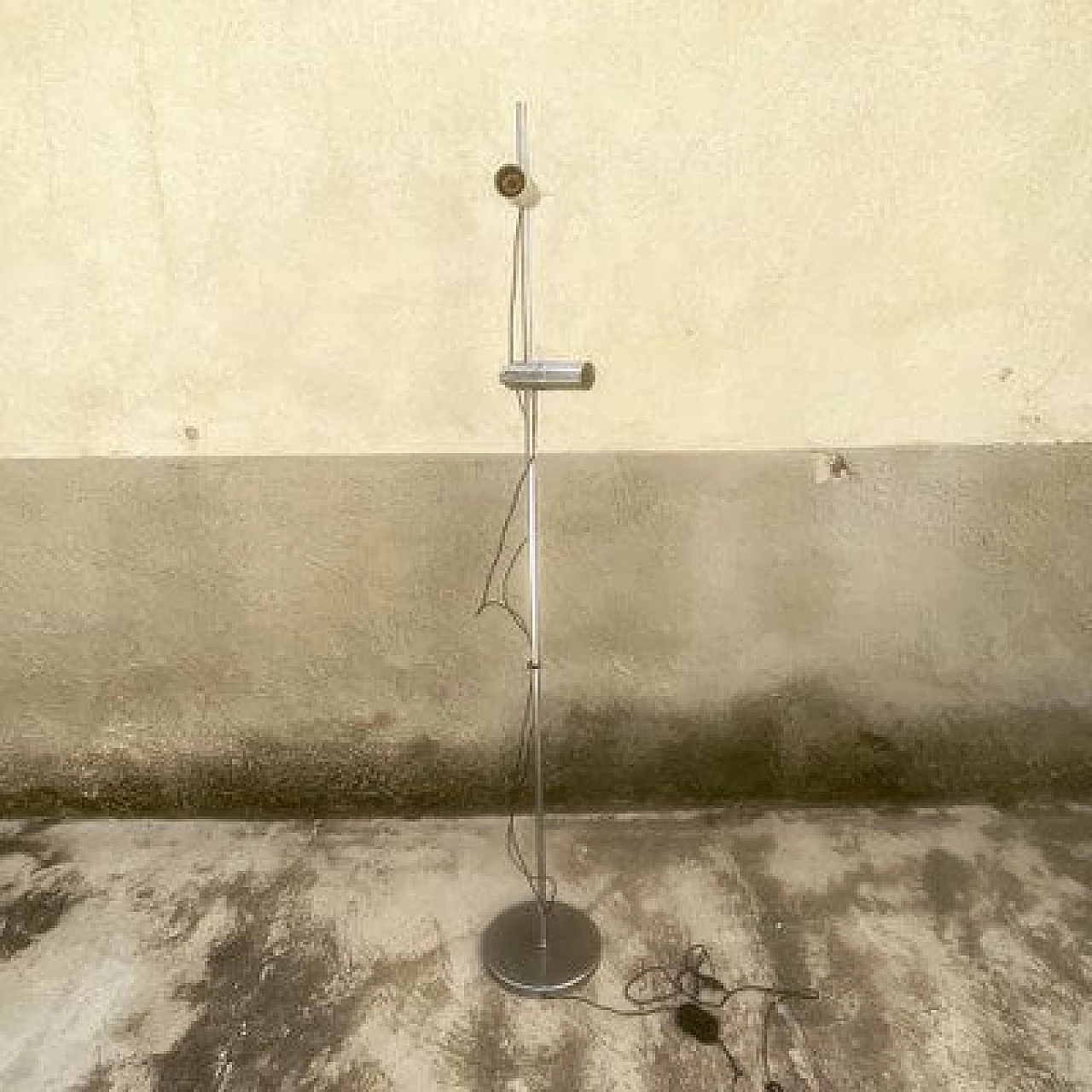 Lampada francese in metallo cromato, anni '70 2