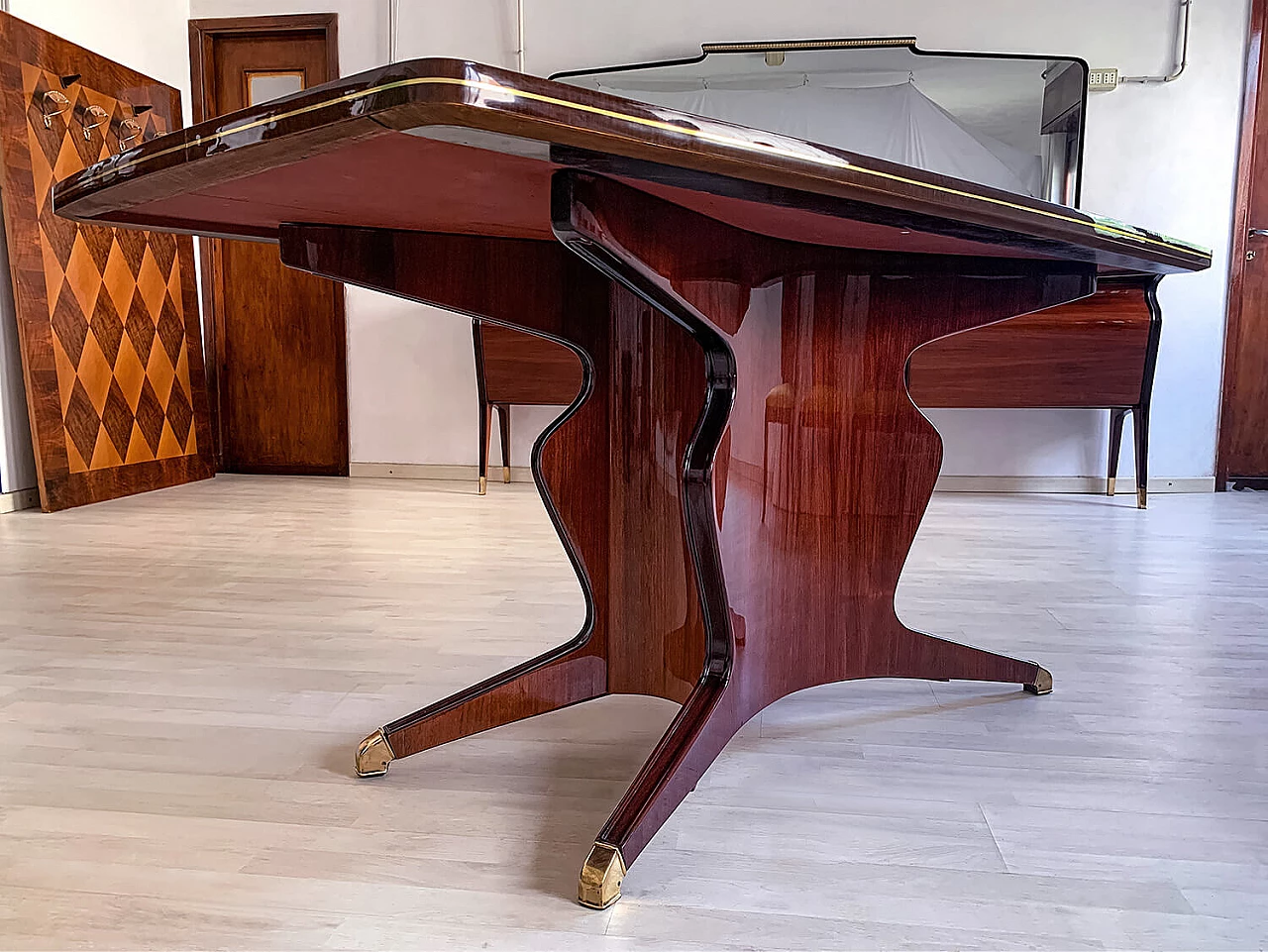 Tavolo di Osvaldo Borsani con piano in formica, anni '50 16