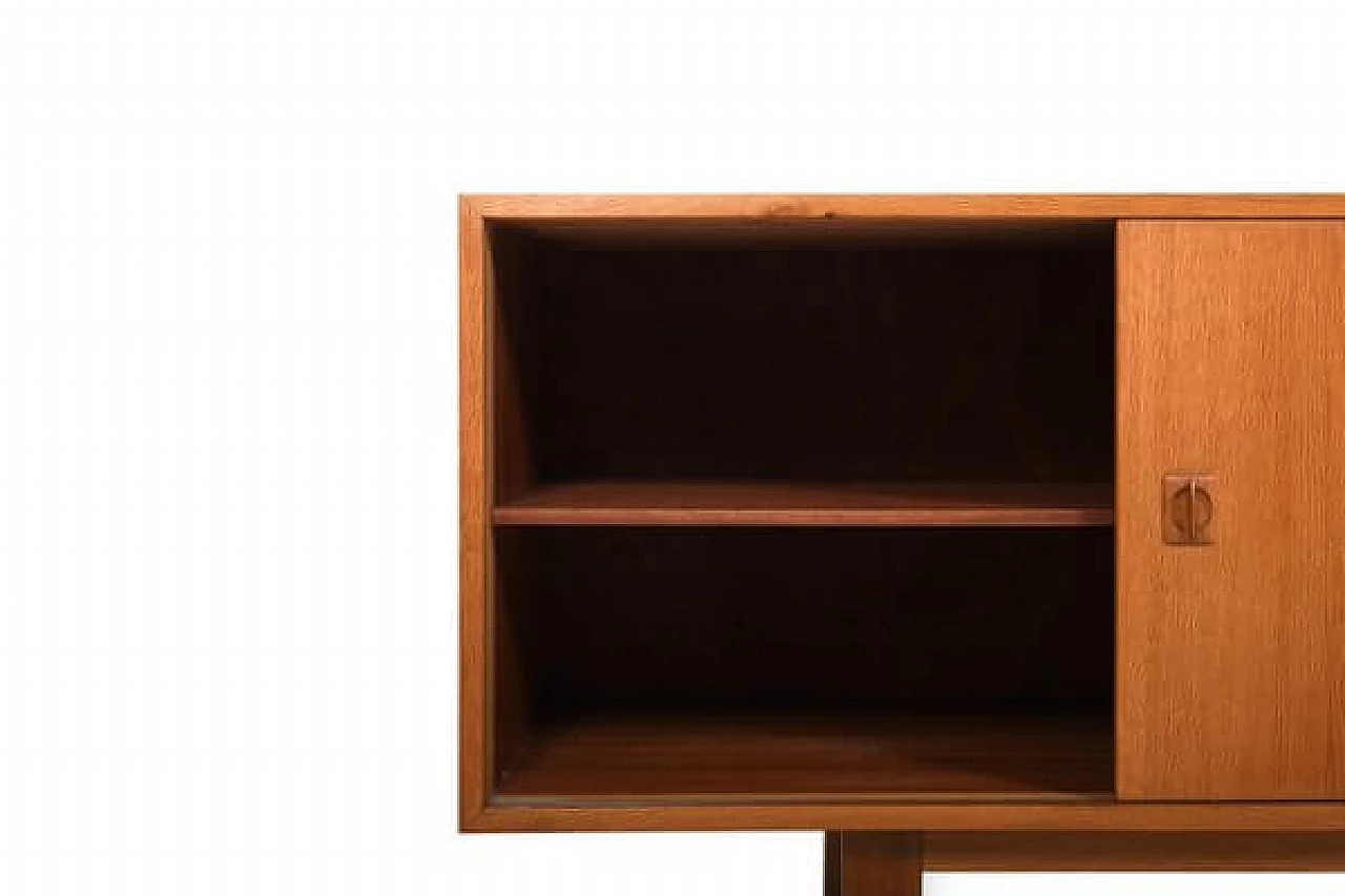 Credenza danese in quercia, anni '60 5