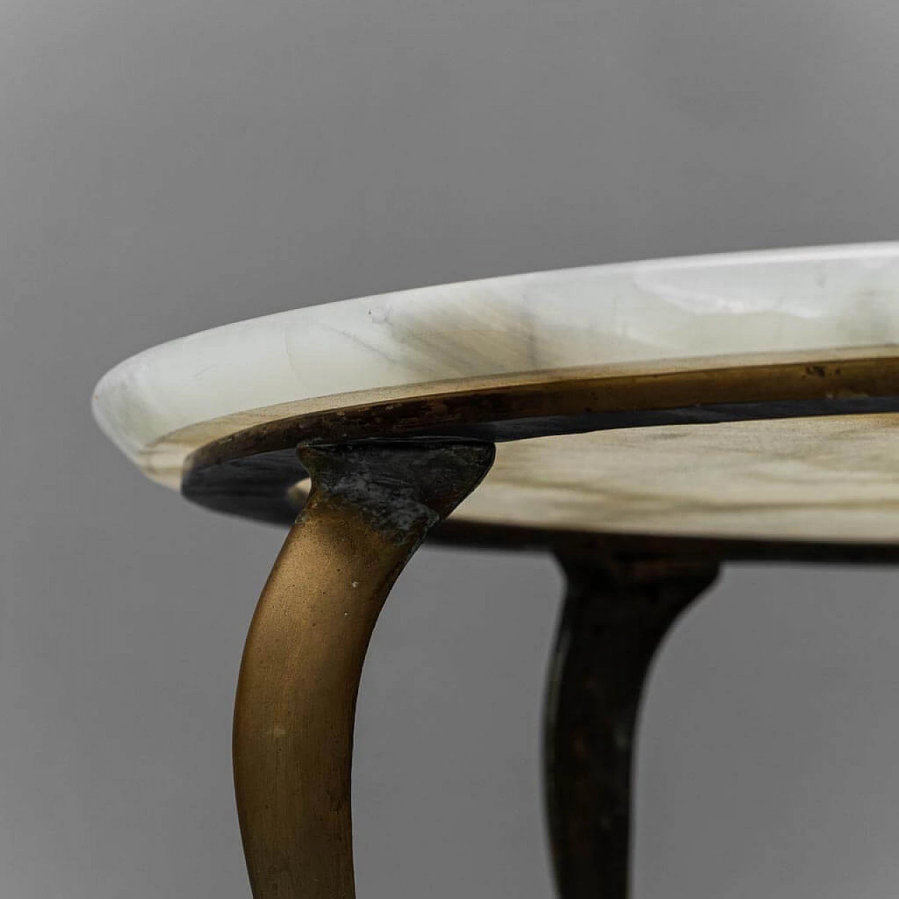 Tavolino da caffè in marmo e metallo, anni '50 6