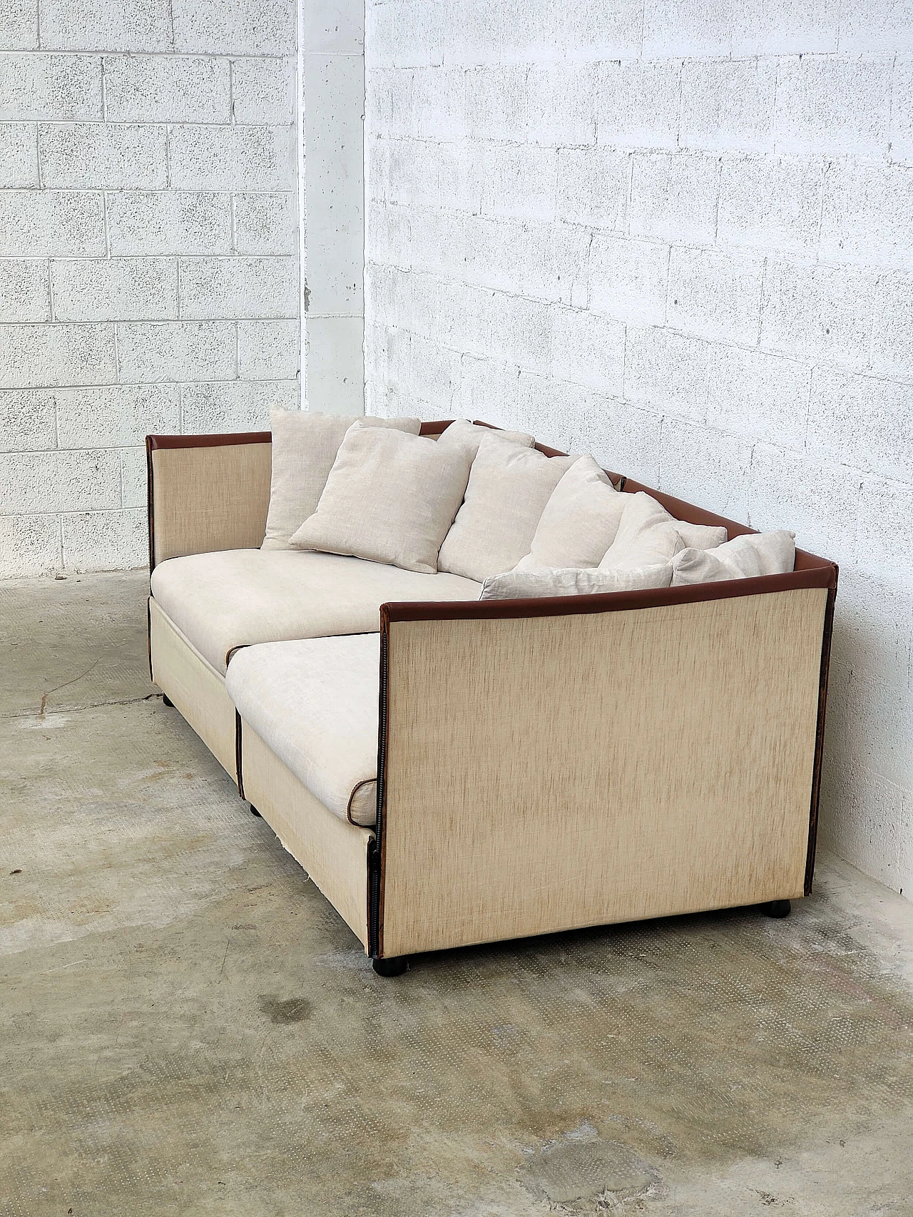 Sofa Landeau by Mario Bellini for Cassina, 1980s 4