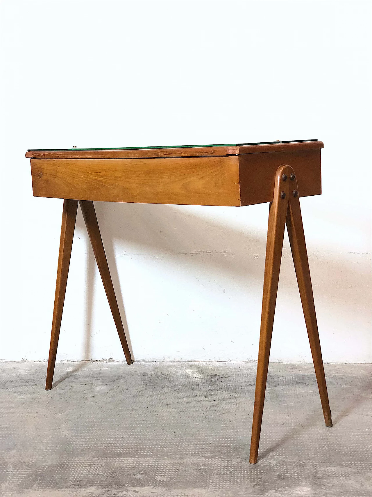 Beech and cherry console table, 1950s 12
