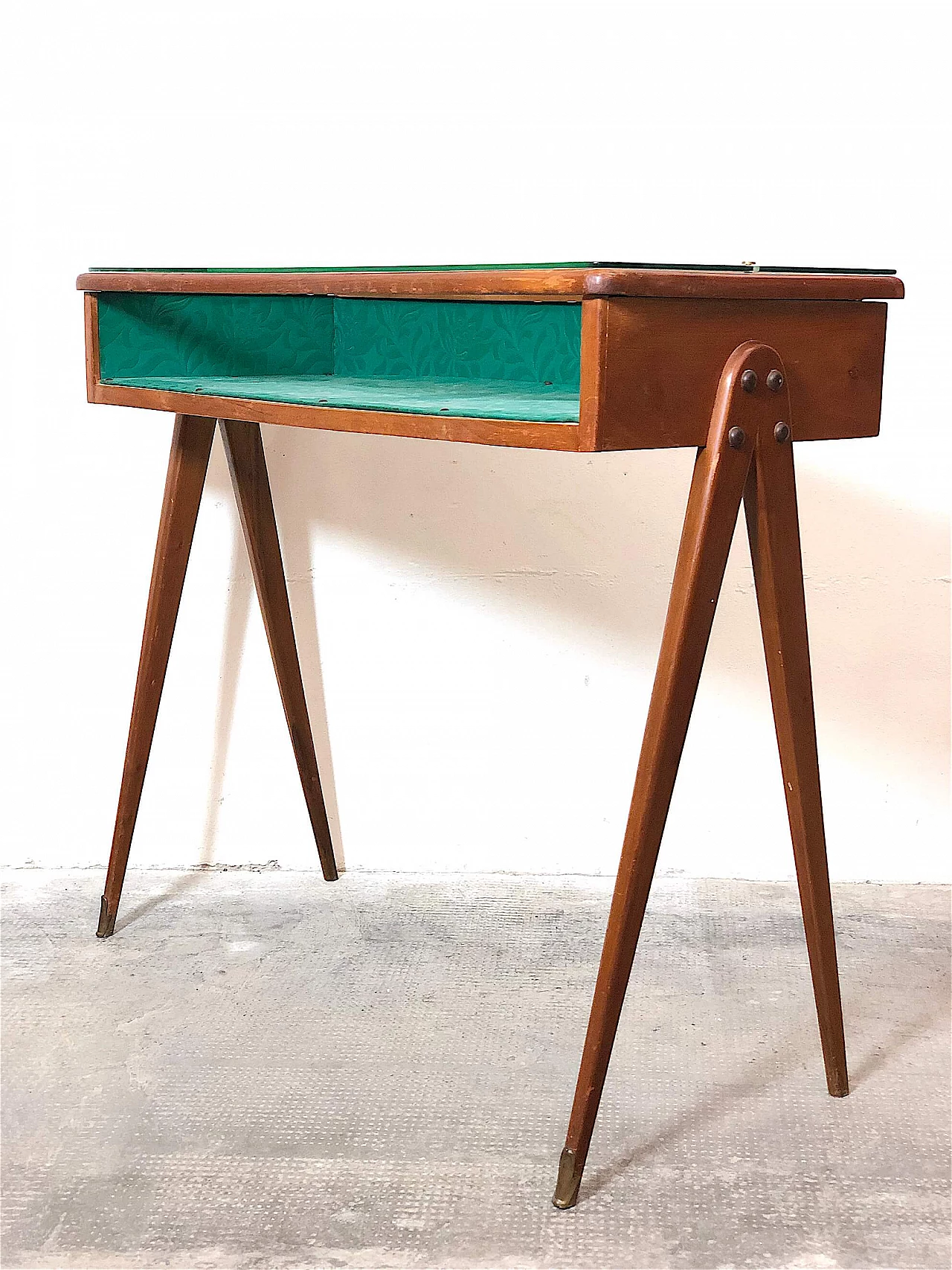 Beech and cherry console table, 1950s 15