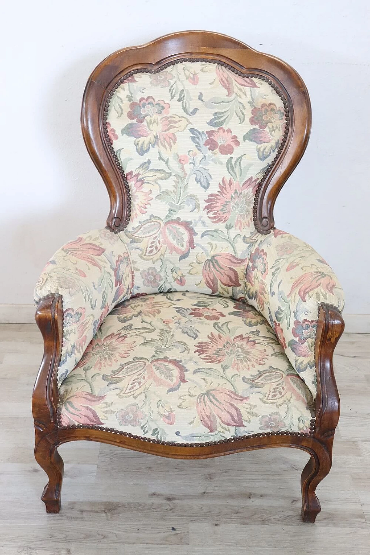 Walnut sofa and armchair in Louis Philippe style, 20th century 10