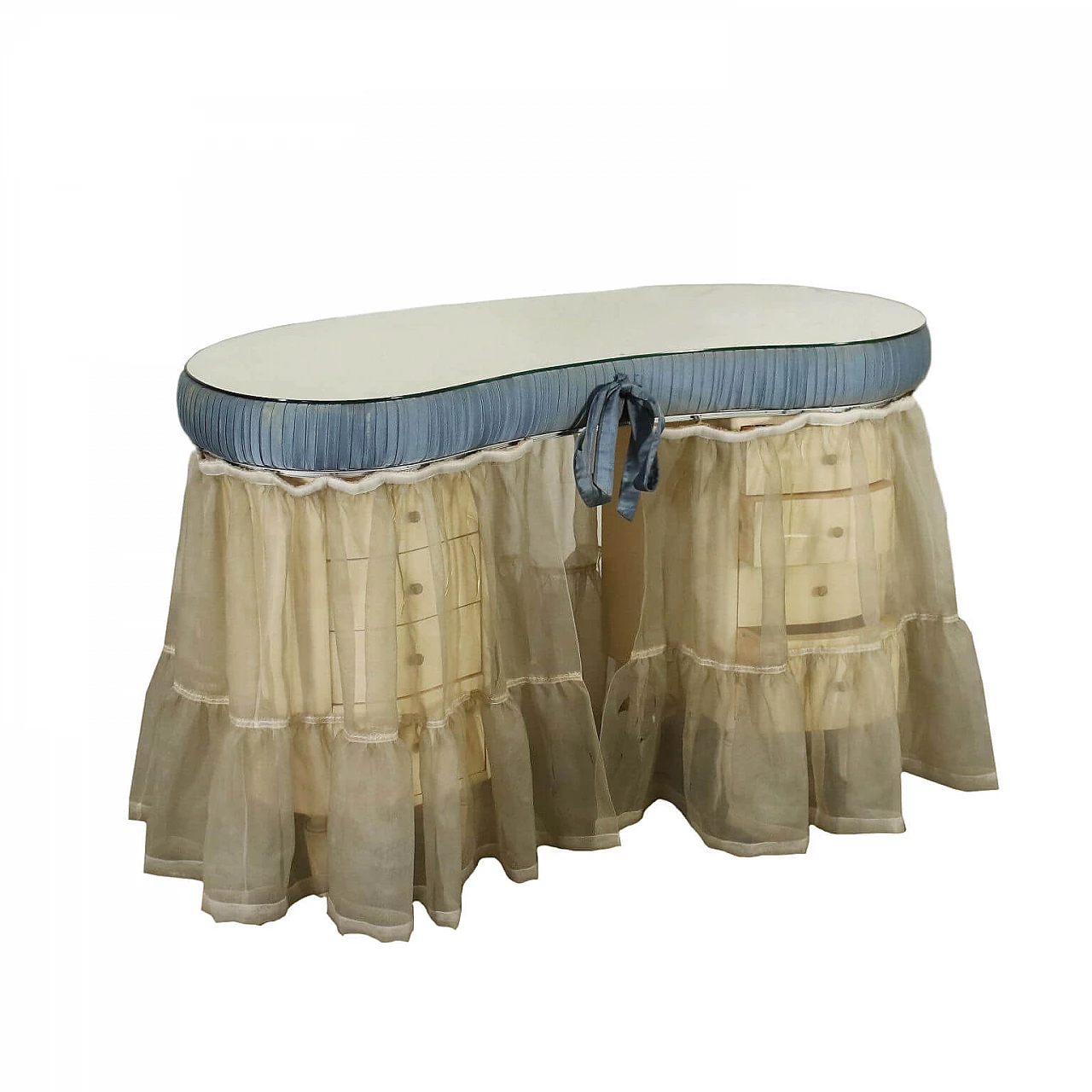 Toilette in stile con tende ornamentali, '900 1