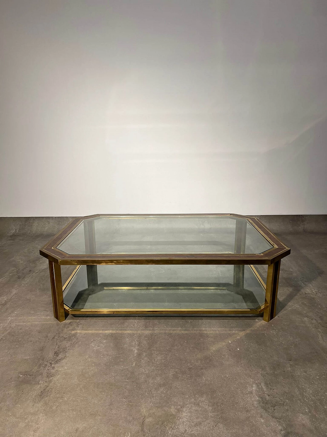 Small table in briarwood and brass with glass top, 1970s 1