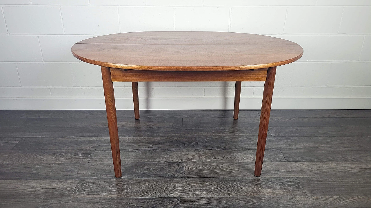 Extendable Dalescraft dining table by Malcolm David Walker, 1960s 2