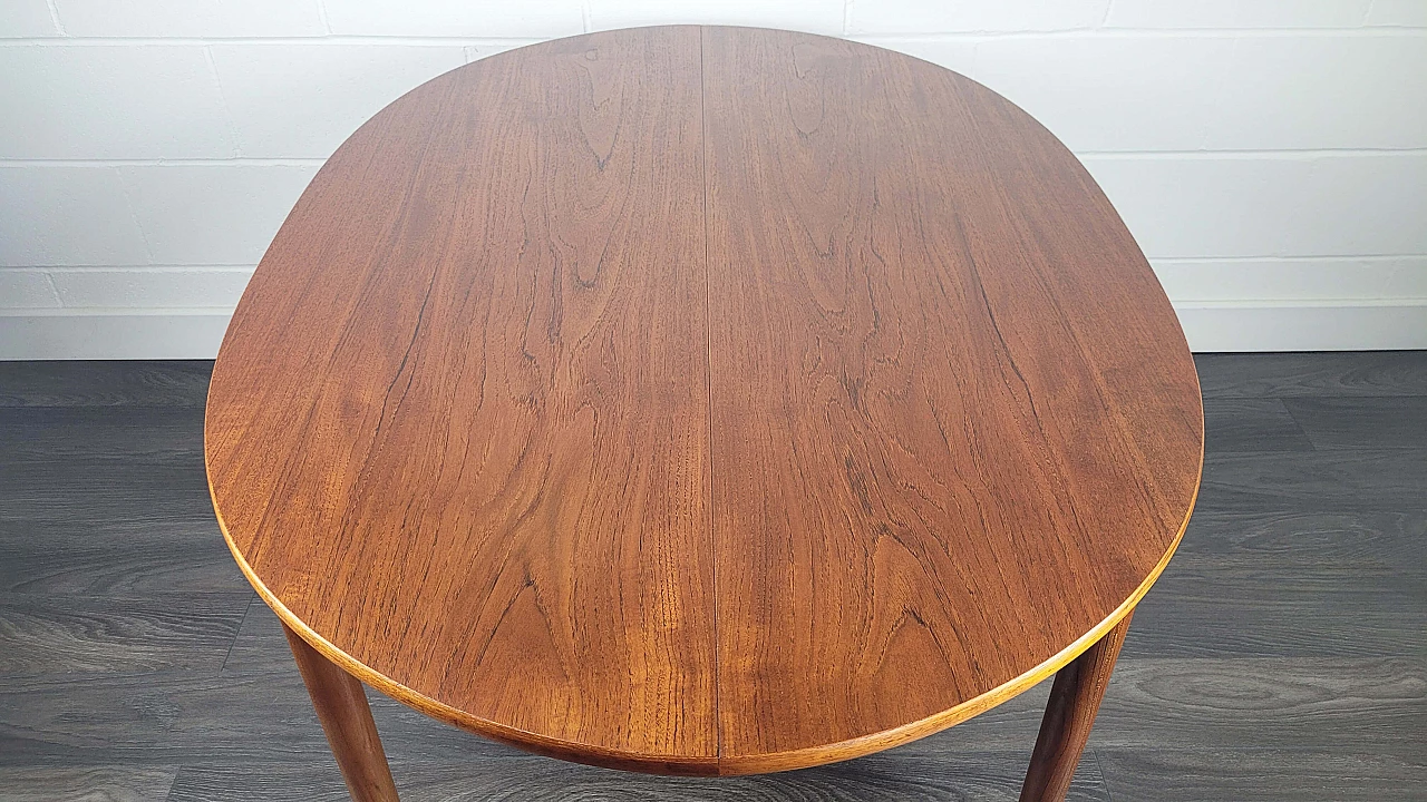Extendable Dalescraft dining table by Malcolm David Walker, 1960s 14