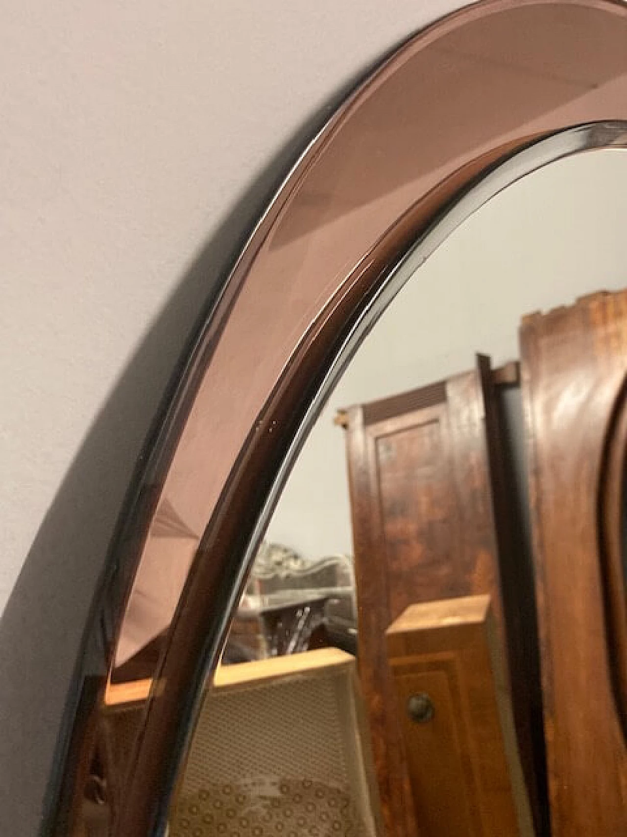 Specchio ovale con fondo rosa di Metalvetro Siena, anni '70 5