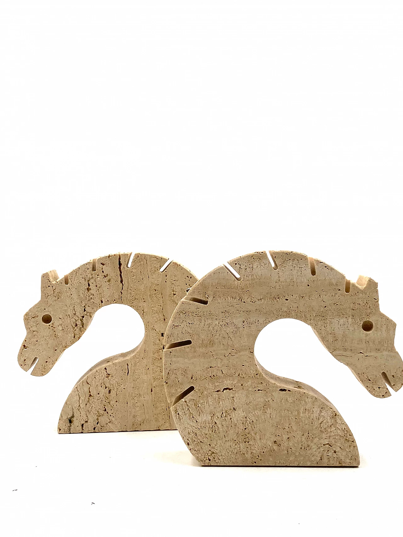 Reggilibri a forma di cavallo in travertino dei Fratelli Mannelli, anni '70 16