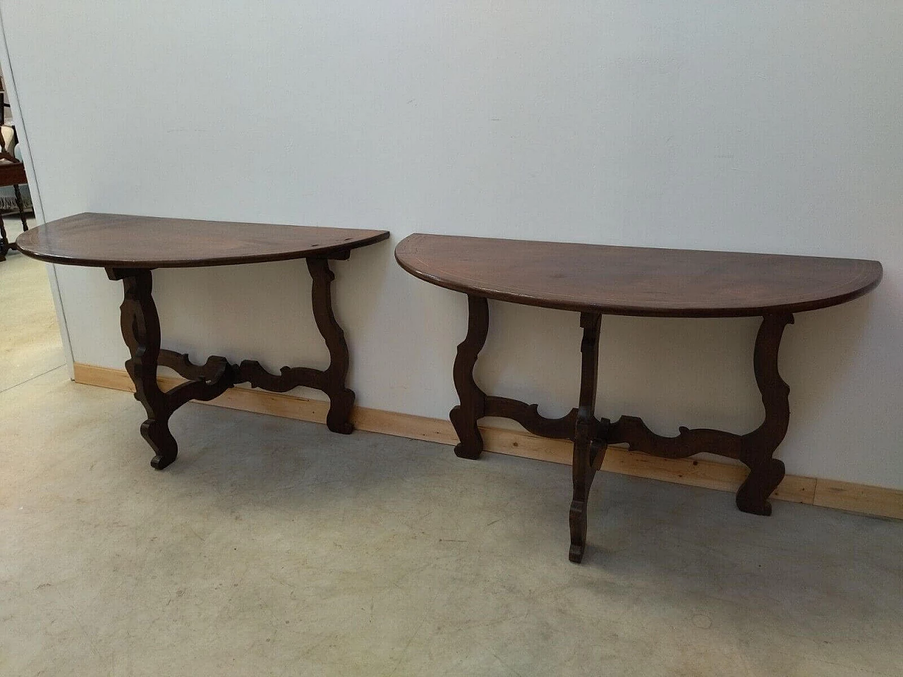 Pair of walnut fretted consoles, late 19th century 3