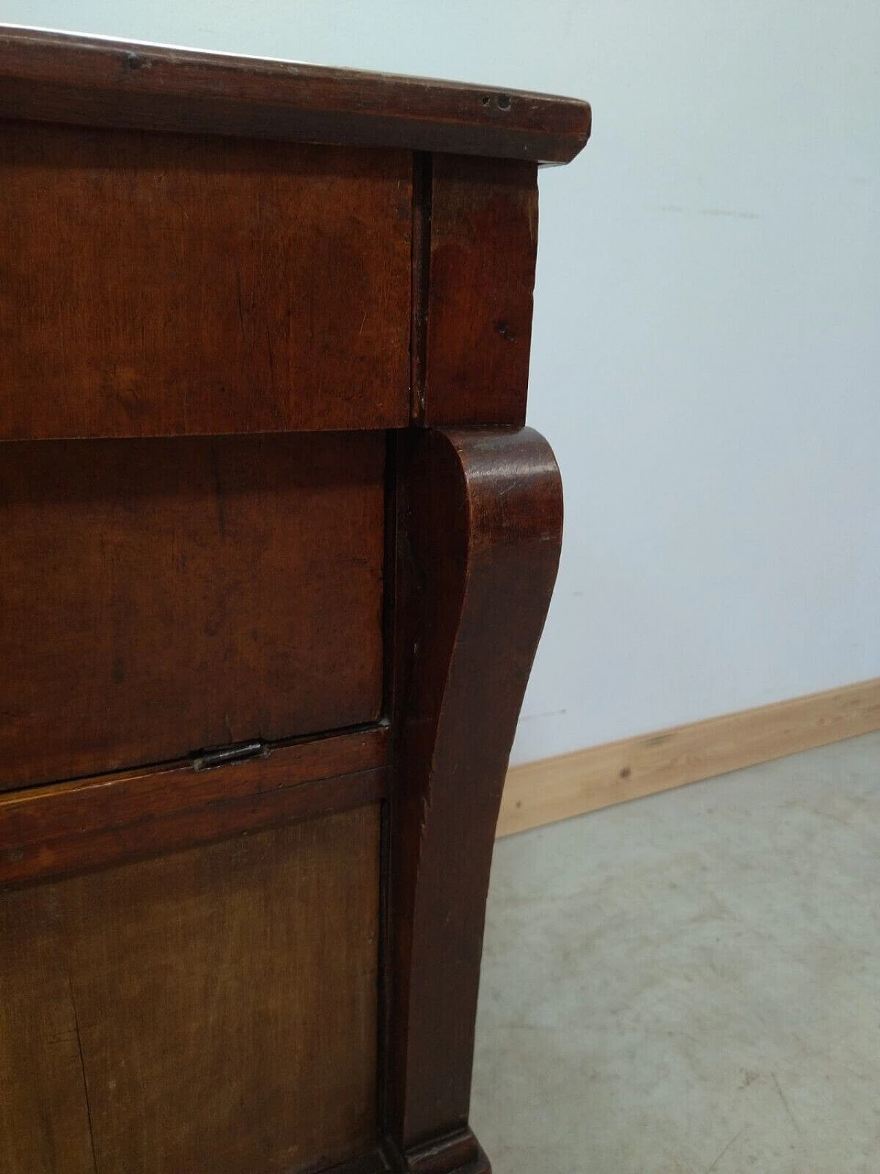 Empire bedside table with braces, early 19th century 5