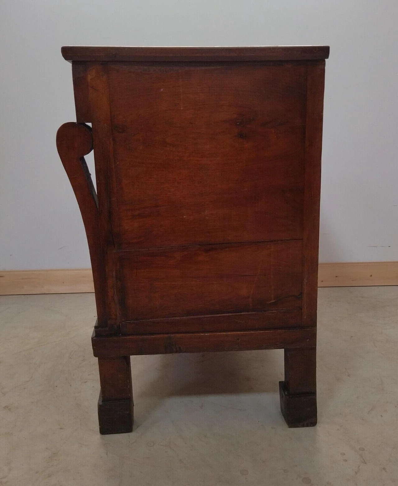 Empire bedside table with braces, early 19th century 11
