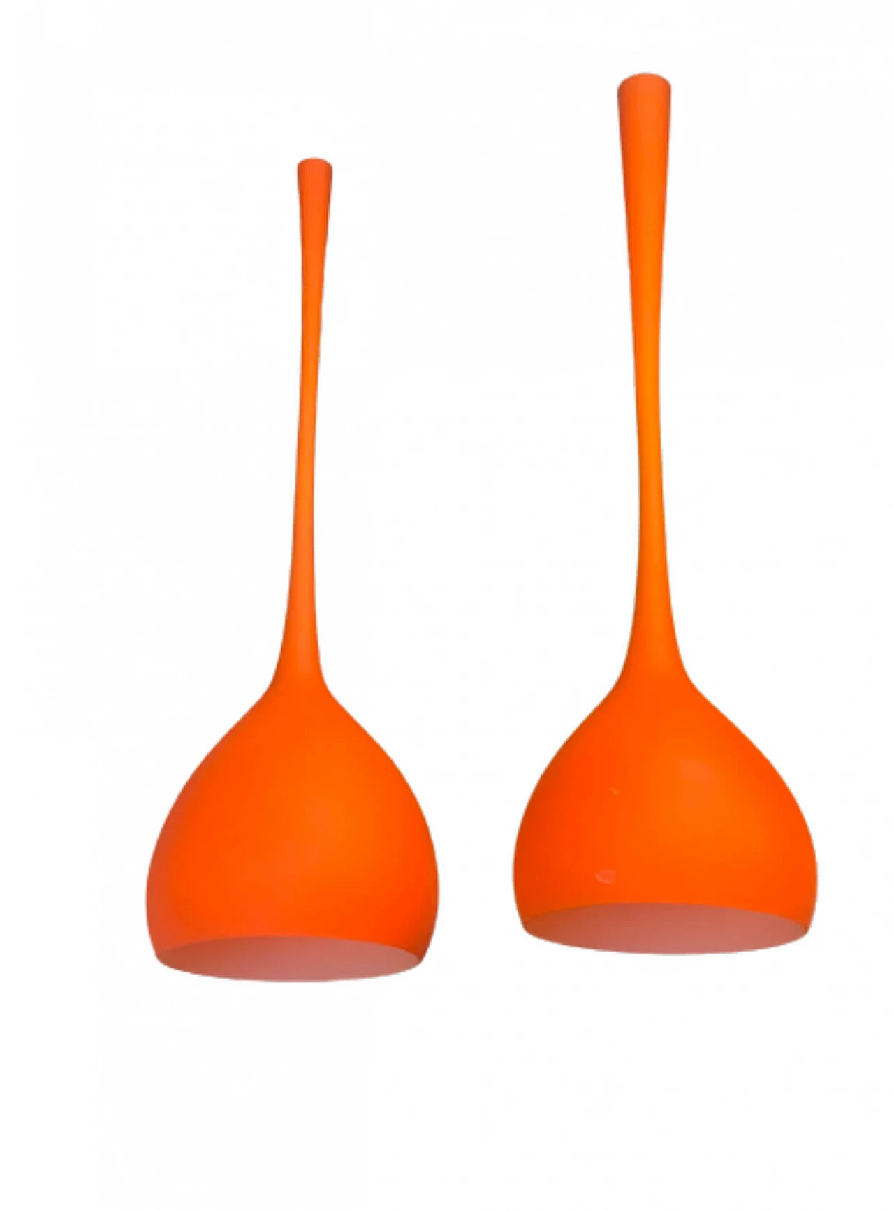 Coppia di lampadari in vetro Murano incamiciato, anni '60 4