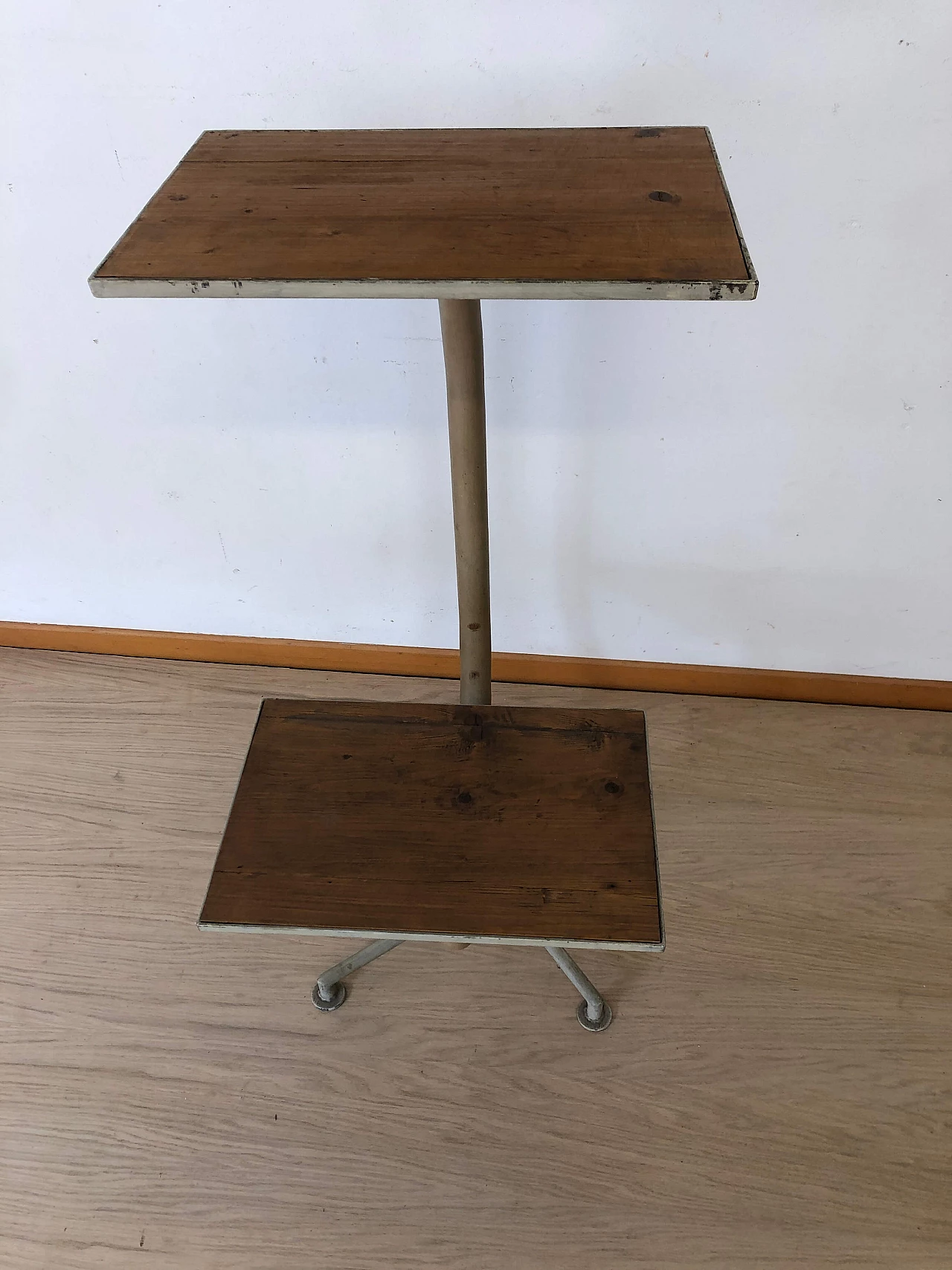 Iron frame with wooden shelves, 1950s 5