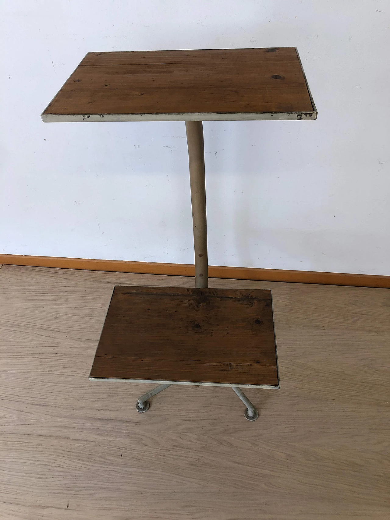 Iron frame with wooden shelves, 1950s 6