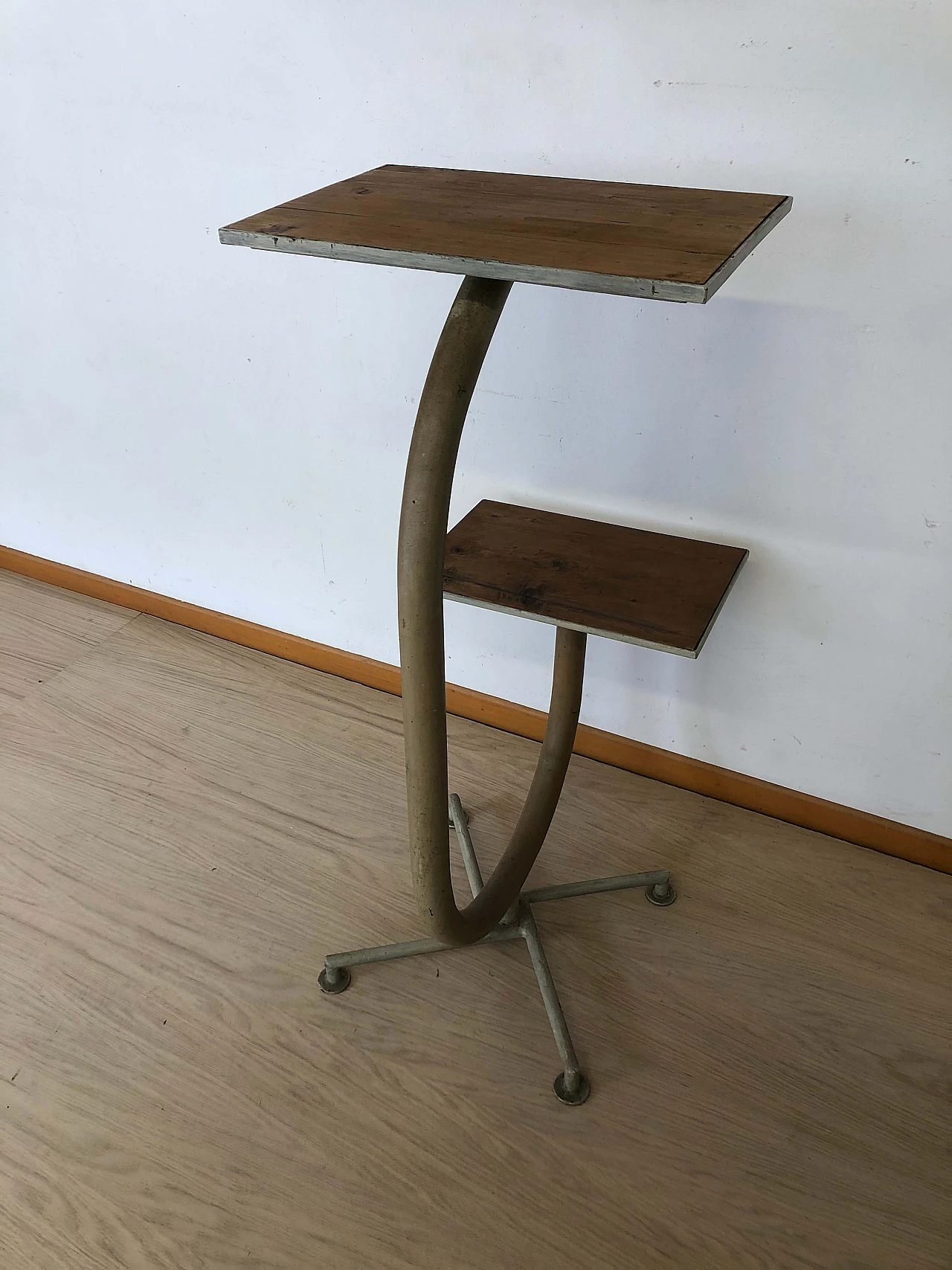 Iron frame with wooden shelves, 1950s 9
