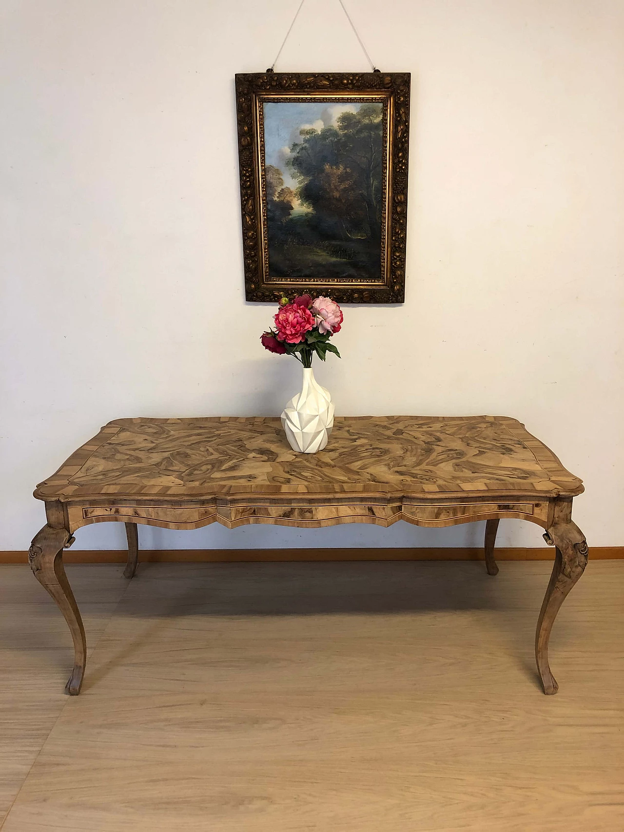 Walnut-root veneered table, 1940s 7