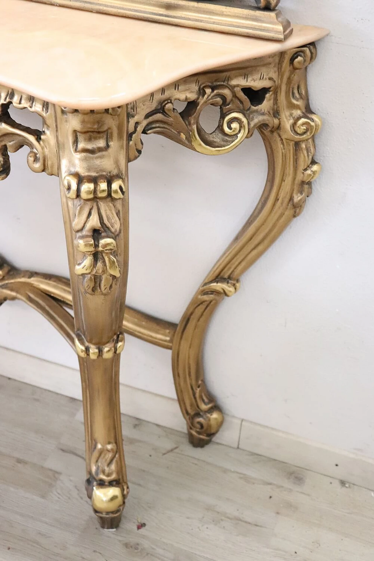 Baroque-style console table in carved and gilded wood, 20th century 5