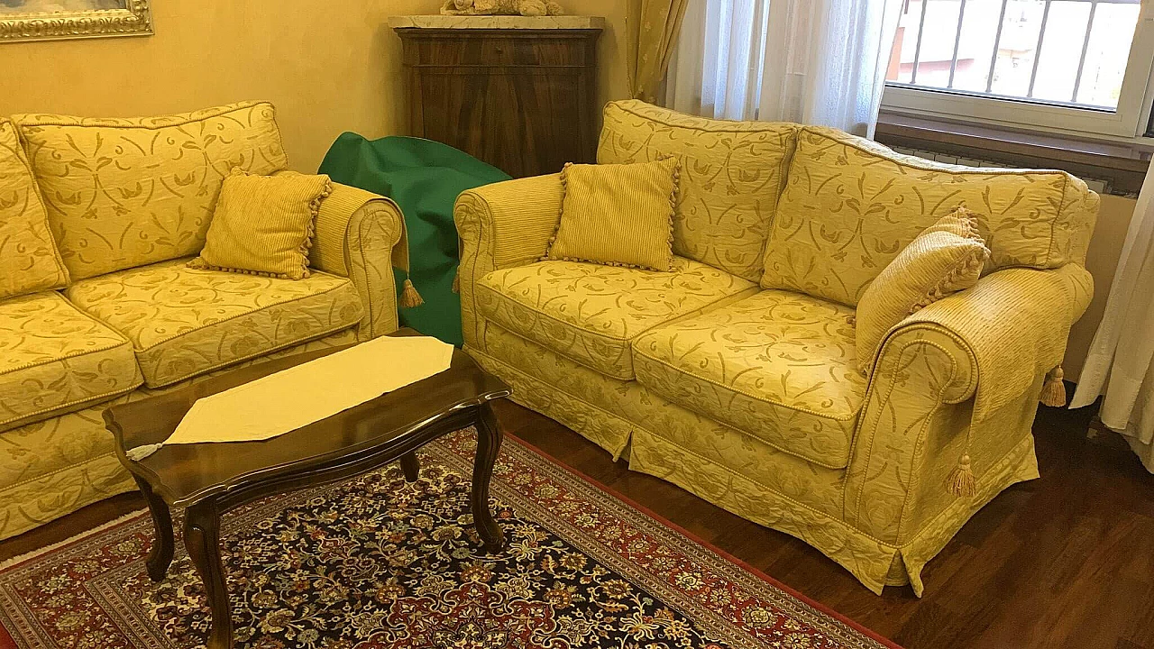 Pair of sofas in ochre damask fabric 5