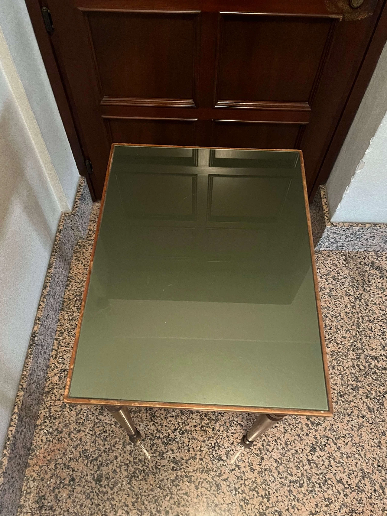 Tavolino in legno con piano in vetro, inizio '900 5