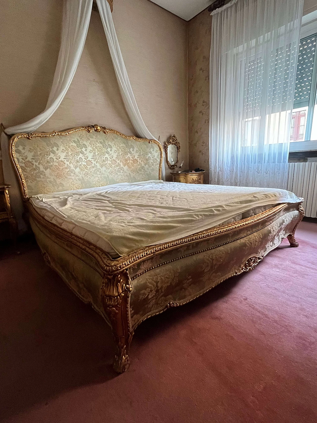 Venetian Baroque style canopy bed, early 20th century 2