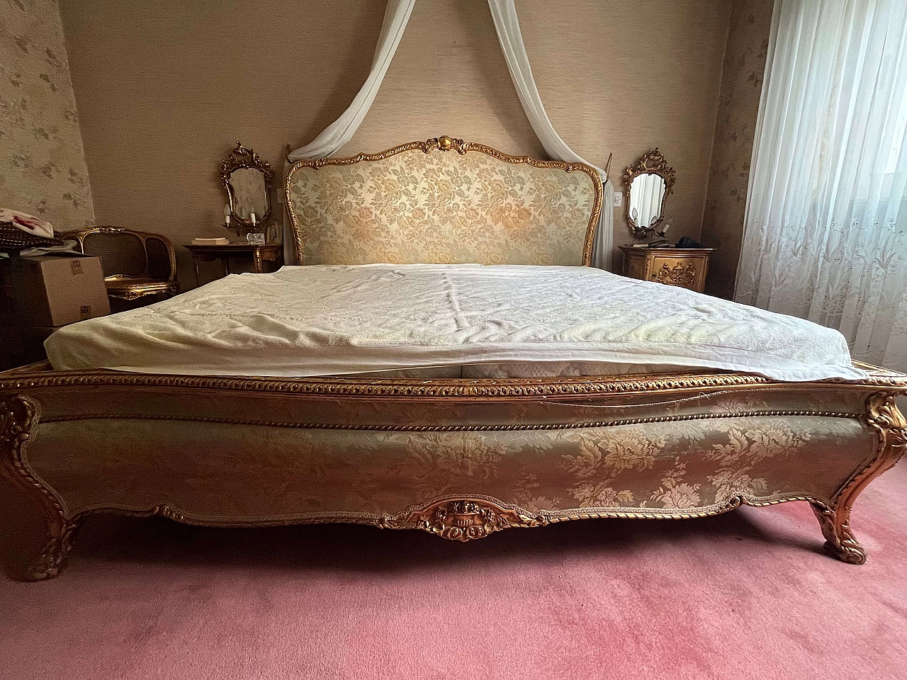 Venetian Baroque style canopy bed, early 20th century 6