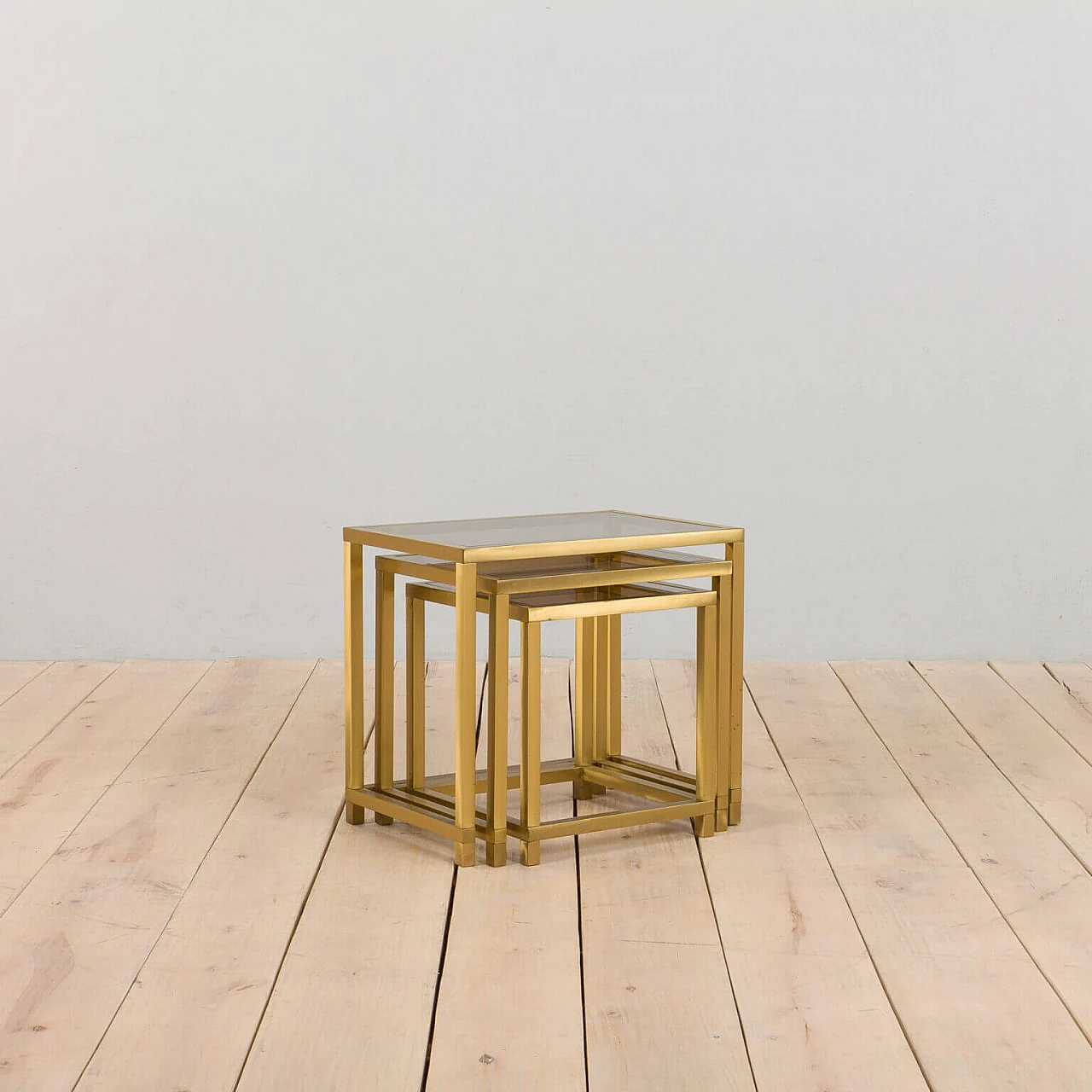 3 Brass and glass side tables in the style of Romeo Rega, 1970s 4