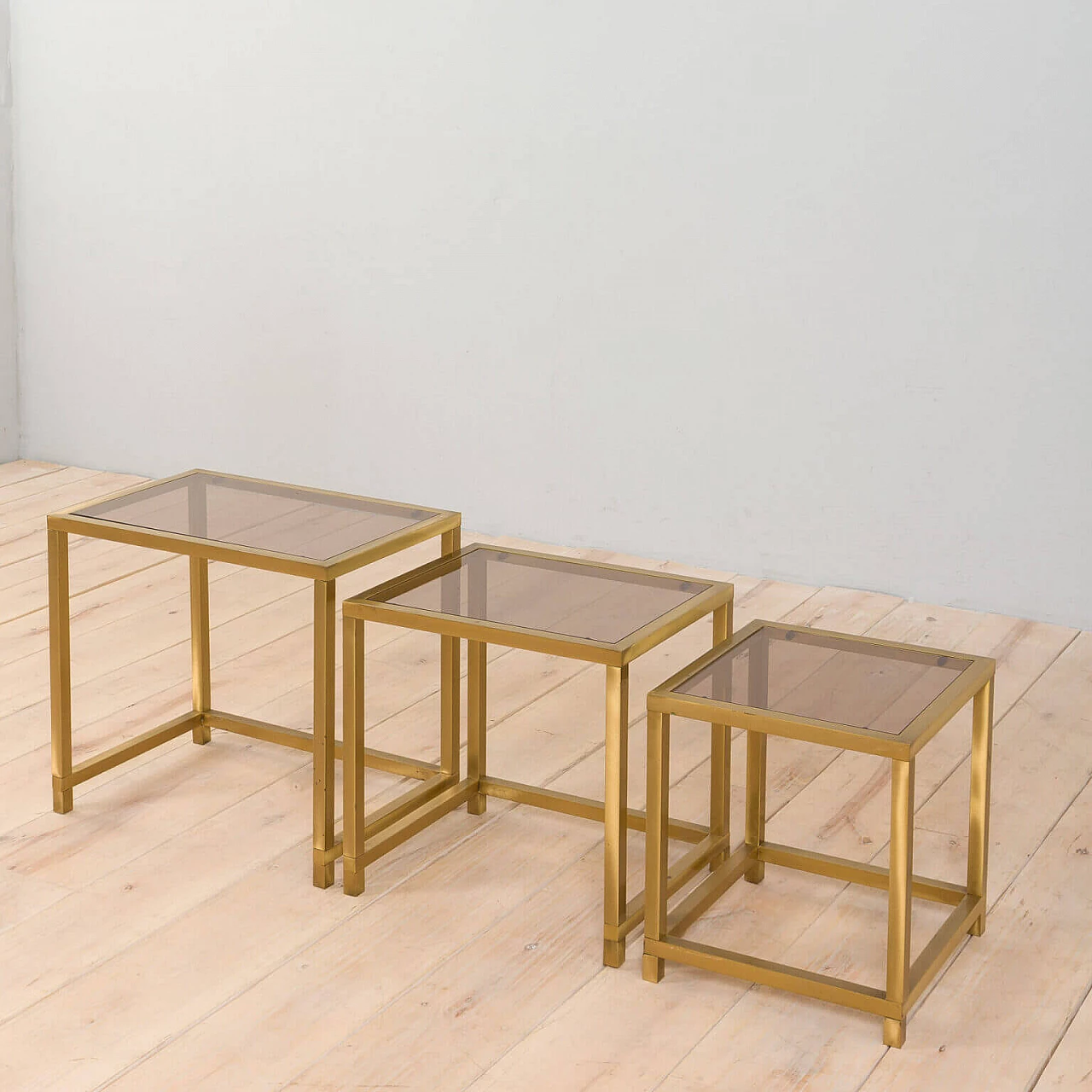 3 Brass and glass side tables in the style of Romeo Rega, 1970s 10